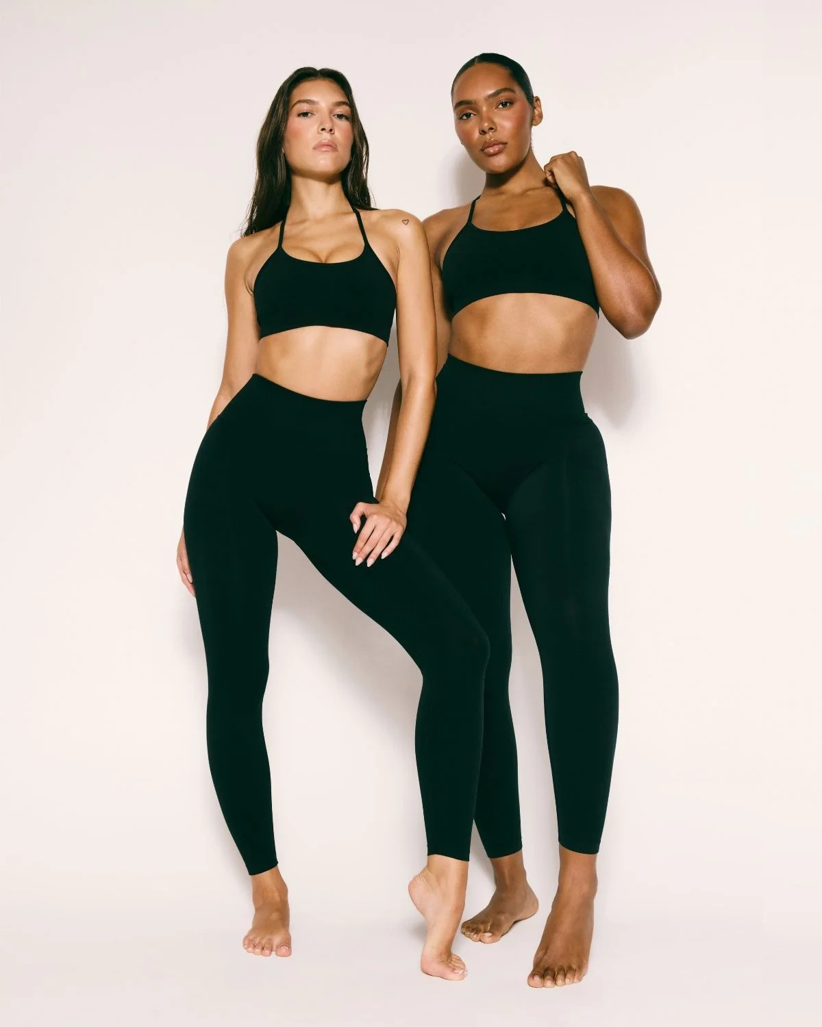 Seamless Invisible Scrunch Leggings | Black | Crop Shop Boutique US