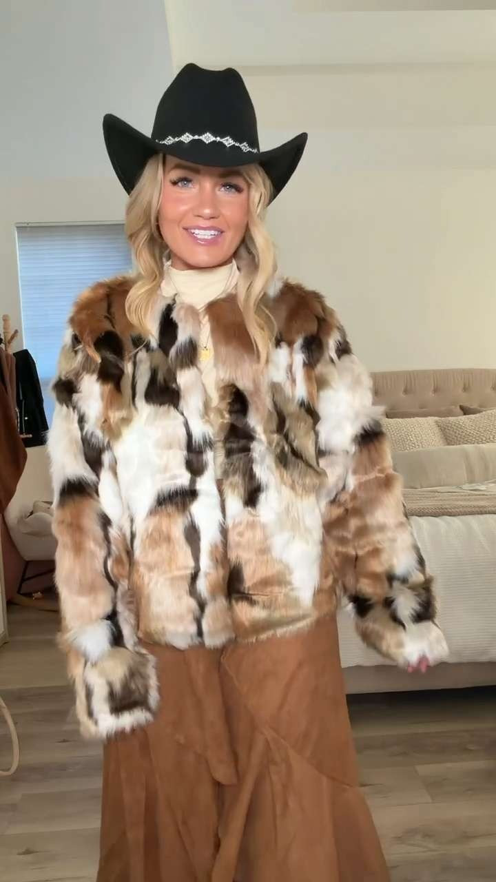 This faux fur coat is the perfect statement piece! The mixed color design adds so much texture and visual interest. Love how it elevates any western-inspired look - perfect with boots and denim. Such a cozy yet stylish way to stay warm while looking chic!

#FauxFurCoat #MixedColorCoat #WesternStyle #LTKSeasonal #StatementCoat  

 #LTKootd