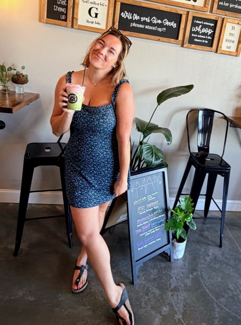 The perfect mom on the go dress that’s comfy like leggings or bike shorts but makes you feel pulled together! @abercrombie

#LTKxAbercrombie #LTKmomlife #LTKActive