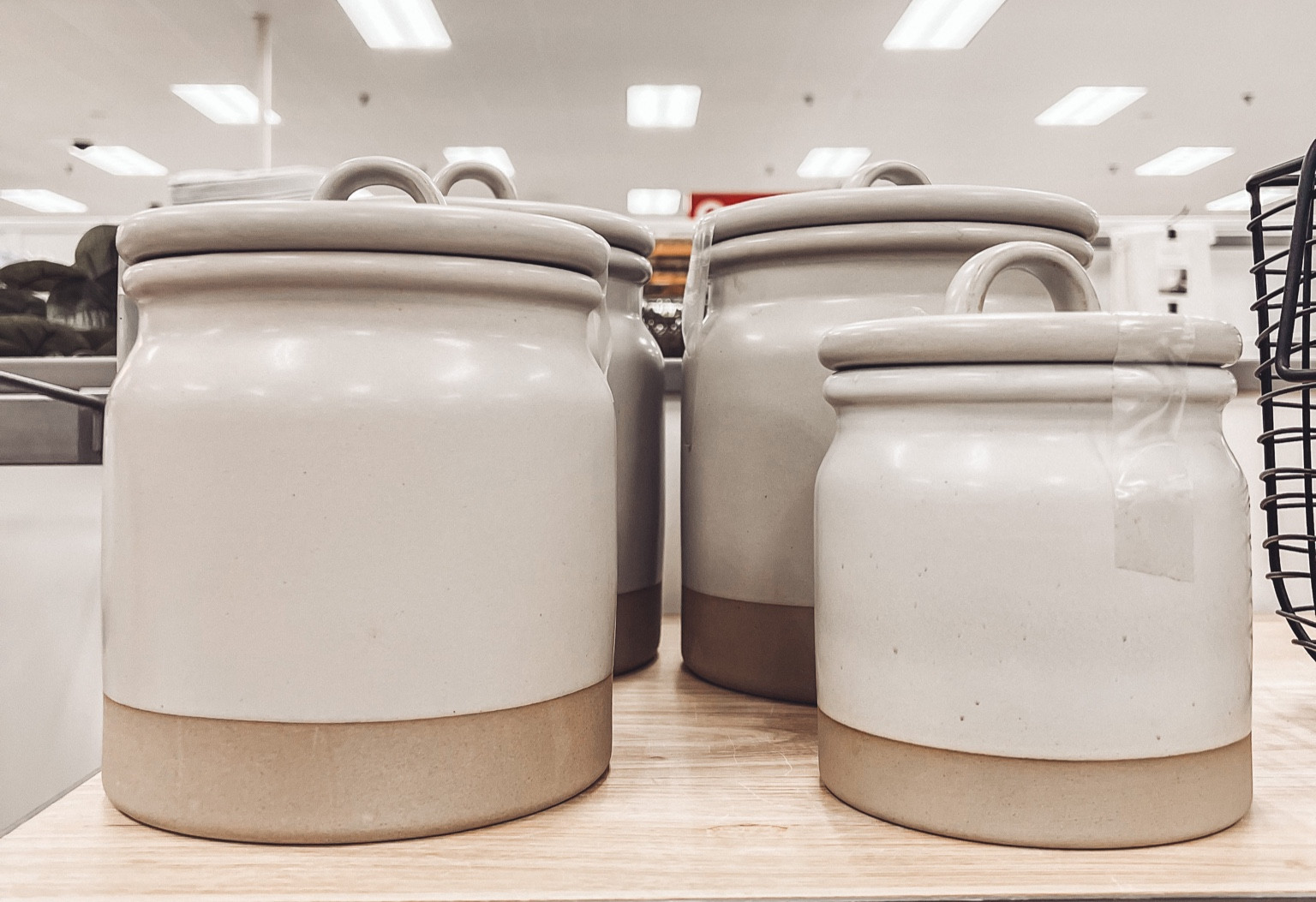 #kitchen #beauty #farmhouse

#LTKhome #LTKfindsunder50 #LTKGiftGuide