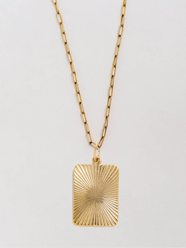 Darci Gold Pendant Necklace | Narrative Jewelry