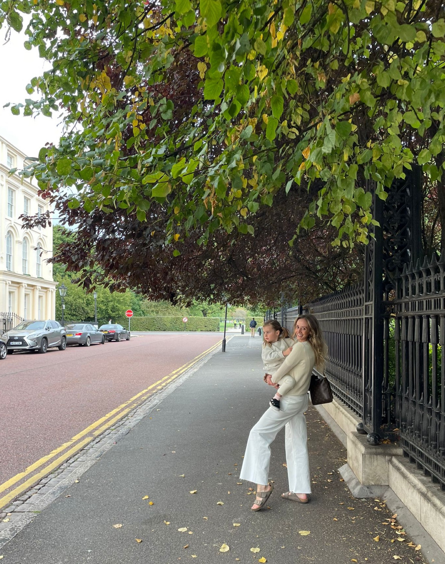 Sundays with family!

All white outfit, jeans, wide leg jeans, cream jumper, berkinstocks 

#LTKeurope #LTKSeasonal #LTKstyletip