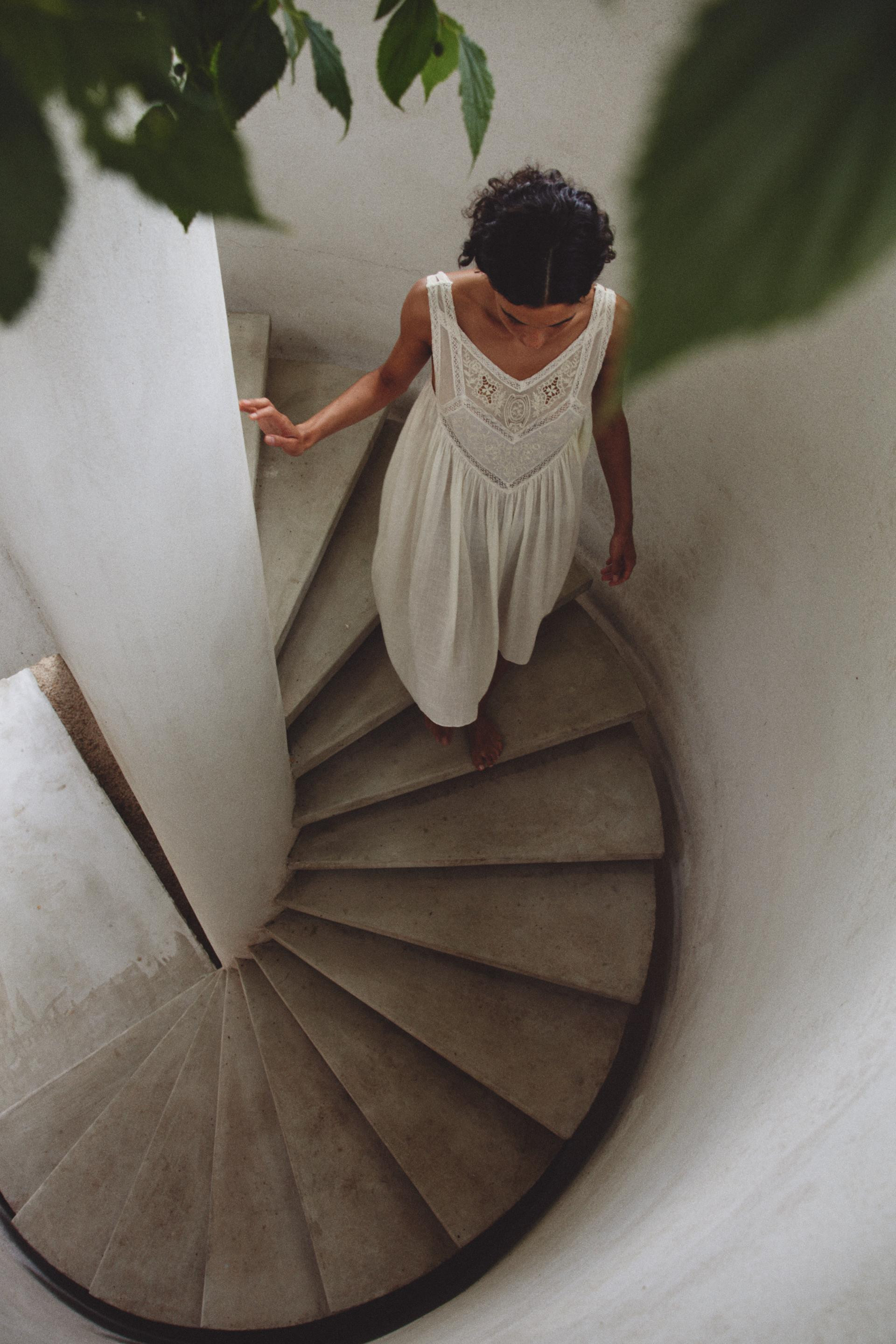 FLORAL EMBROIDERED PLEATED DRESS | Zara US