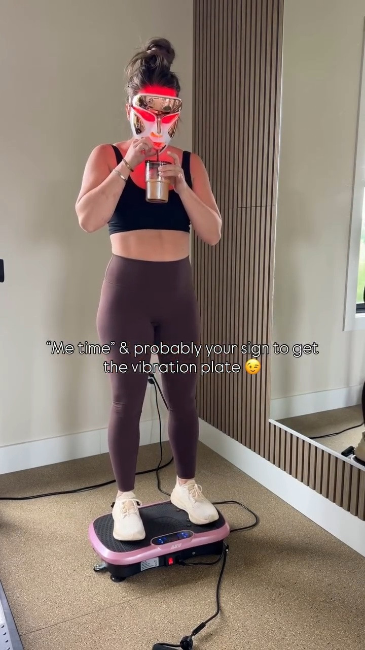 improve circulation, support lymphatic drainage, support, weight loss, engage muscles, and boost recovery & all in just a few minutes a day 👏

#LTKmorningroutine #LTKfitnessgoals #LTKselfcare