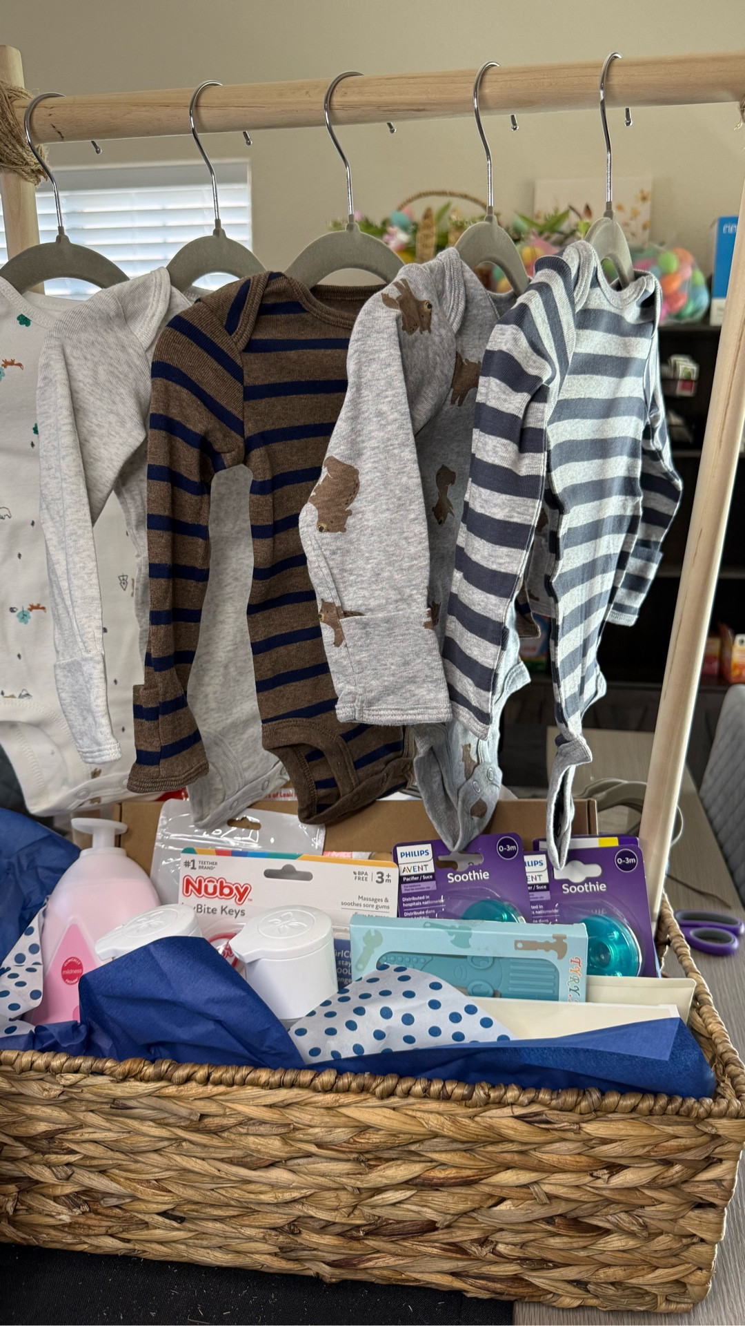 create a baby shower gift with me

POV: you invite the crafty friend to your baby shower

#LTKBaby #LTKKids #LTKFamily