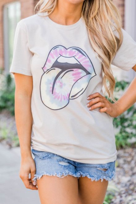 Vintage Tie Dye Lips Graphic Tee Heather Dust | The Pink Lily Boutique