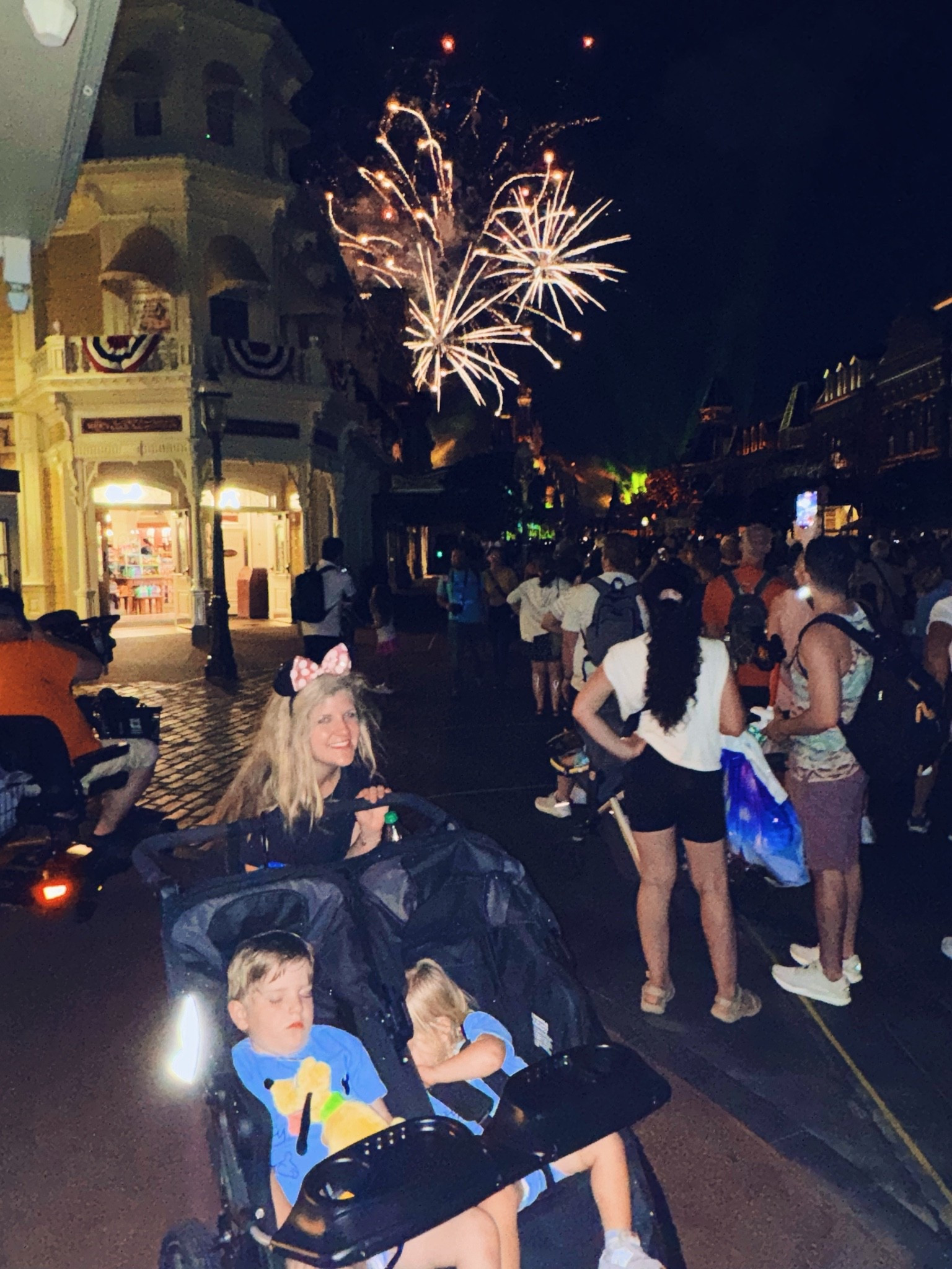 core @waltdisneyworld memory unlocked 🔓🐭🏰🪄🎆🗝️👶🏼💤 What precious precious memories 🎞️ and so glad we got to take them both 🫶🏽 so little 🥰 for our #firsttriptodisneyasafamilyoffour !! 👶🏼🩵👶🏼🩵 #disneywithlittles #adreamisawishyourheartmakes #dreamscometrue #coredisneymemory