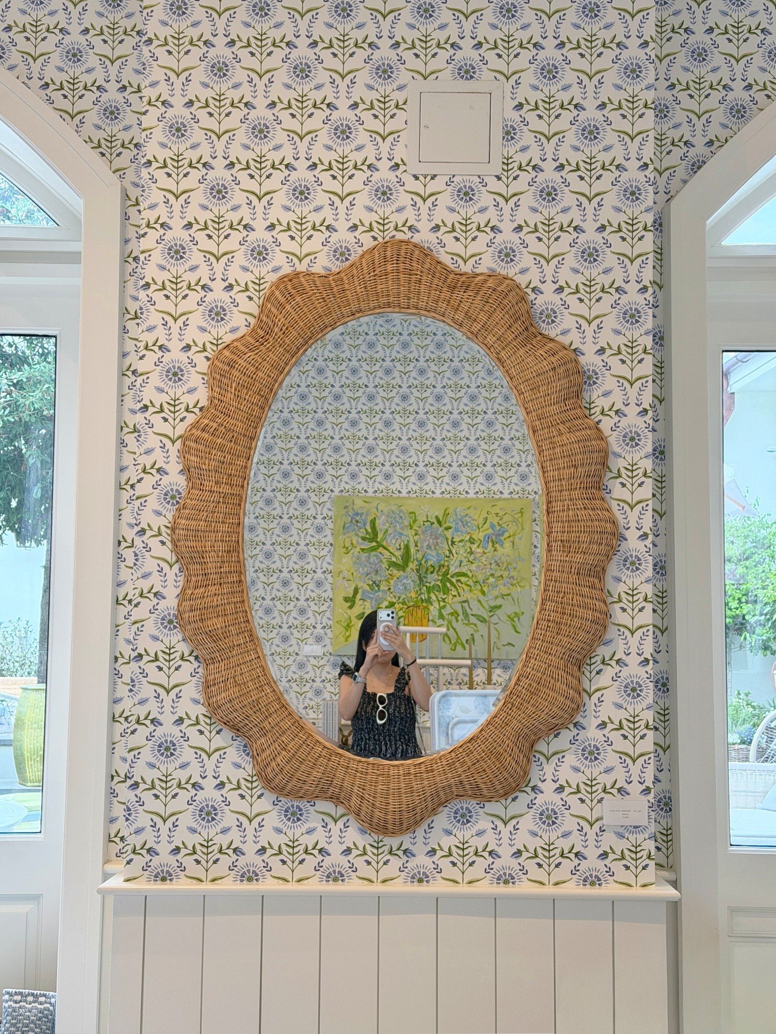 Sale alert at Serena & Lily! 🩵 Loving the Sunflower Wallpaper in Coastal Blue paired with the Cascade rattan mirror—such a fun mix of print and texture. 🫶🏻 The wallpaper also comes in four other colors. Linked both pieces to shop! ☺️ #SerenaAndLily #WallpaperInspo #HomeDecor

#LTKHome #LTKSaleAlert