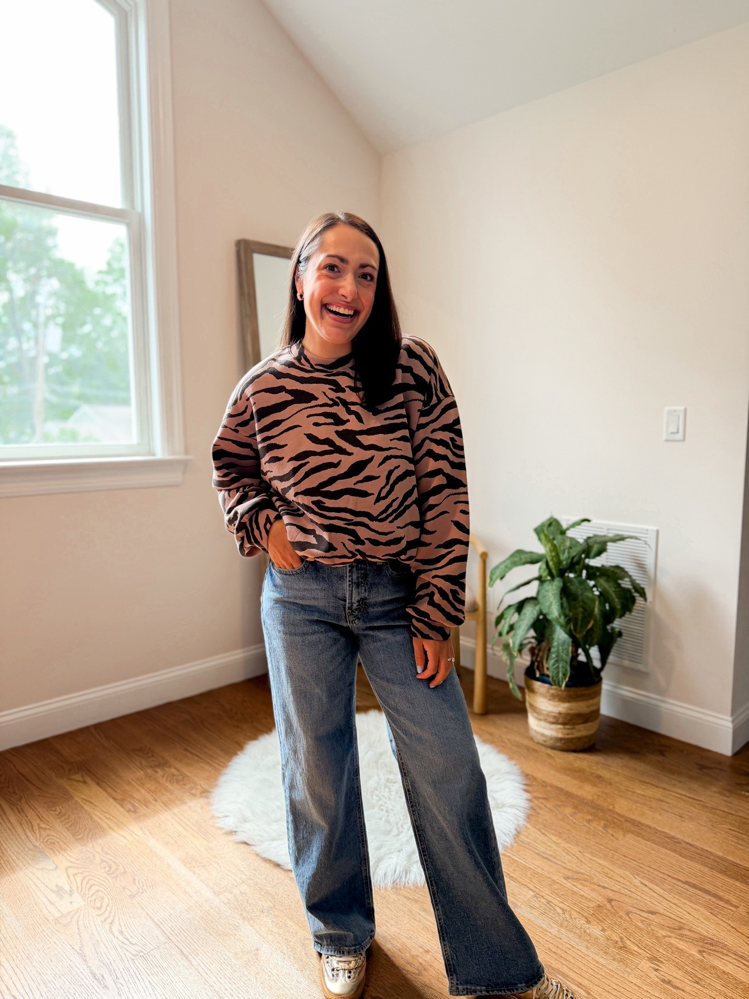 Old navy fall outfit 
Sweatshirt: medium
Jeans: 4 petite

#LTKSaleAlert #LTKmomlife #LTKSeasonal