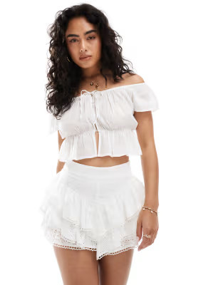 Miss Selfridge broderie ruffle mini short in white | ASOS | ASOS (Global)