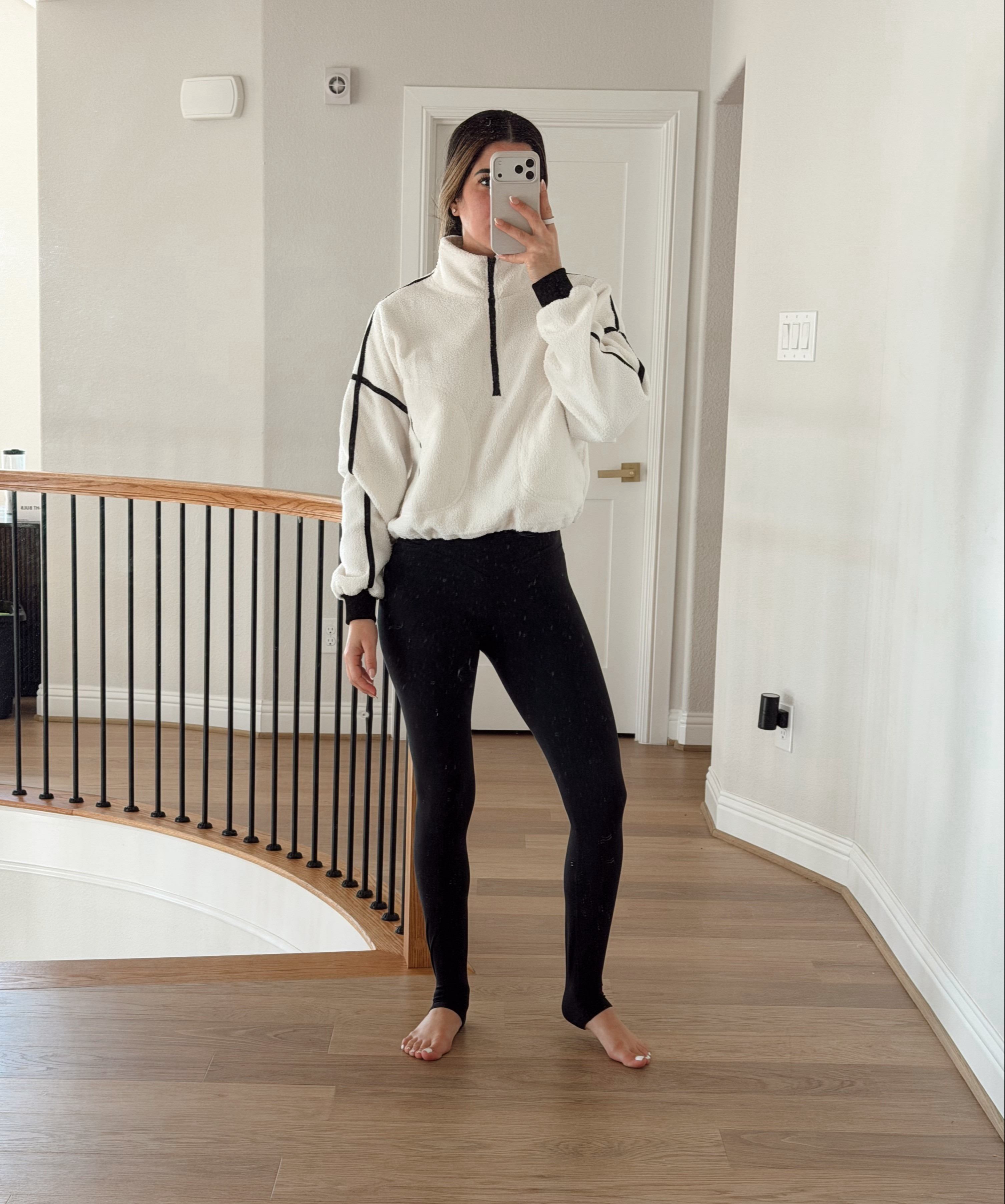 Cozy and comfy essentials for a perfect day in and out. Perfect for a workout, yoga, or lounging. 

#Athleisure #CozyWear #FitnessFashion 

 #LTKgrwm #LTKootd #LTKfitnessgoals