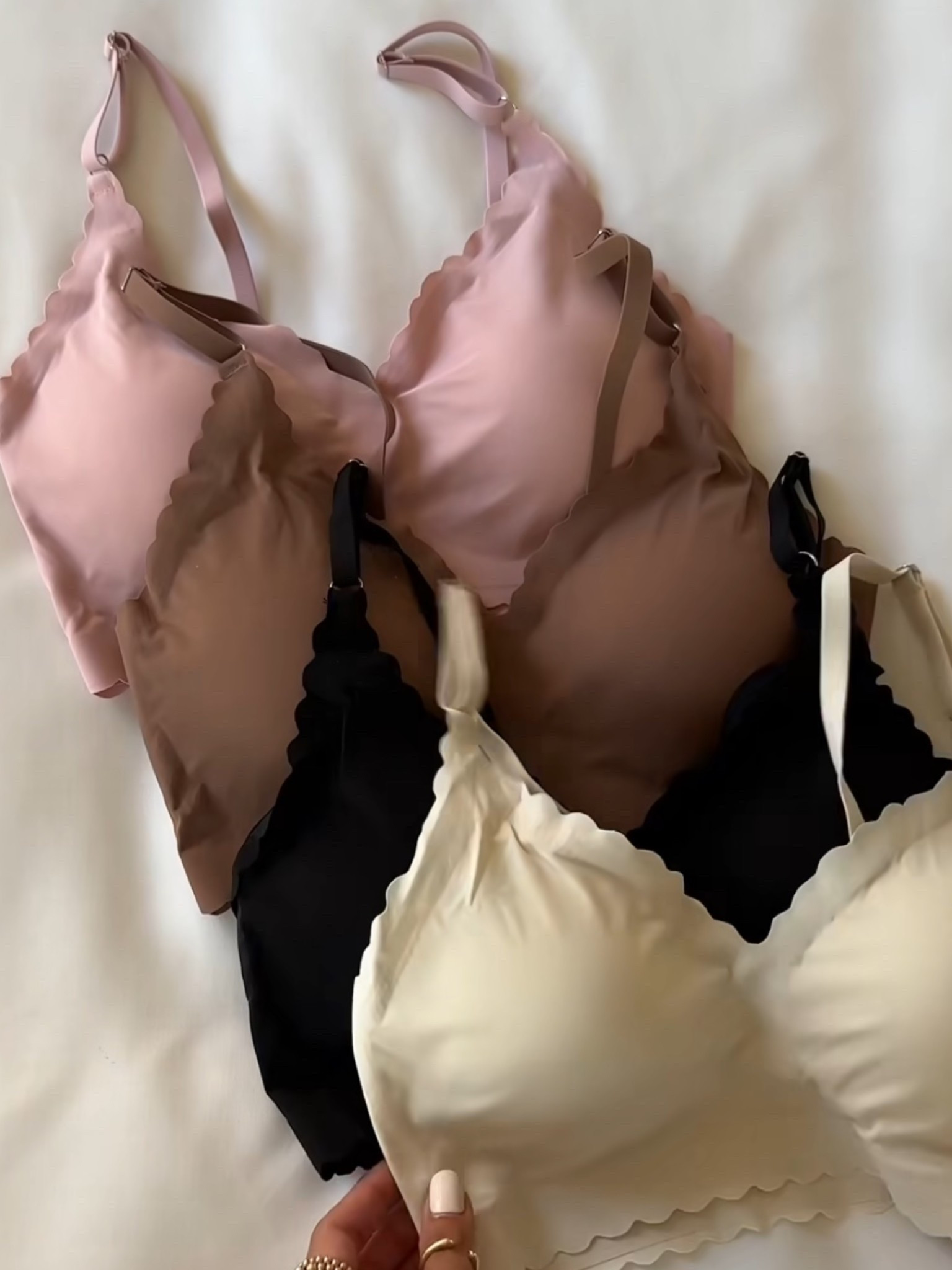 Scroll to shop!! Follow for more!!! Xo! 💫

#LTKFindsUnder50 #LTKFindsUnder100 #LTKBeauty