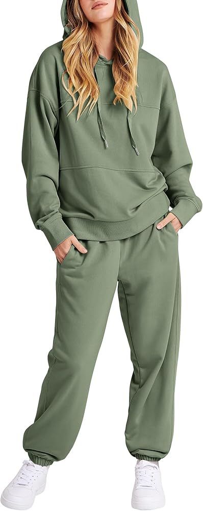 Caracilia 2 Piece Outfits Loose Sweatsuits Fashion Pullover Hoodies and Sweatpants Tracksuits Jog... | Amazon (US)