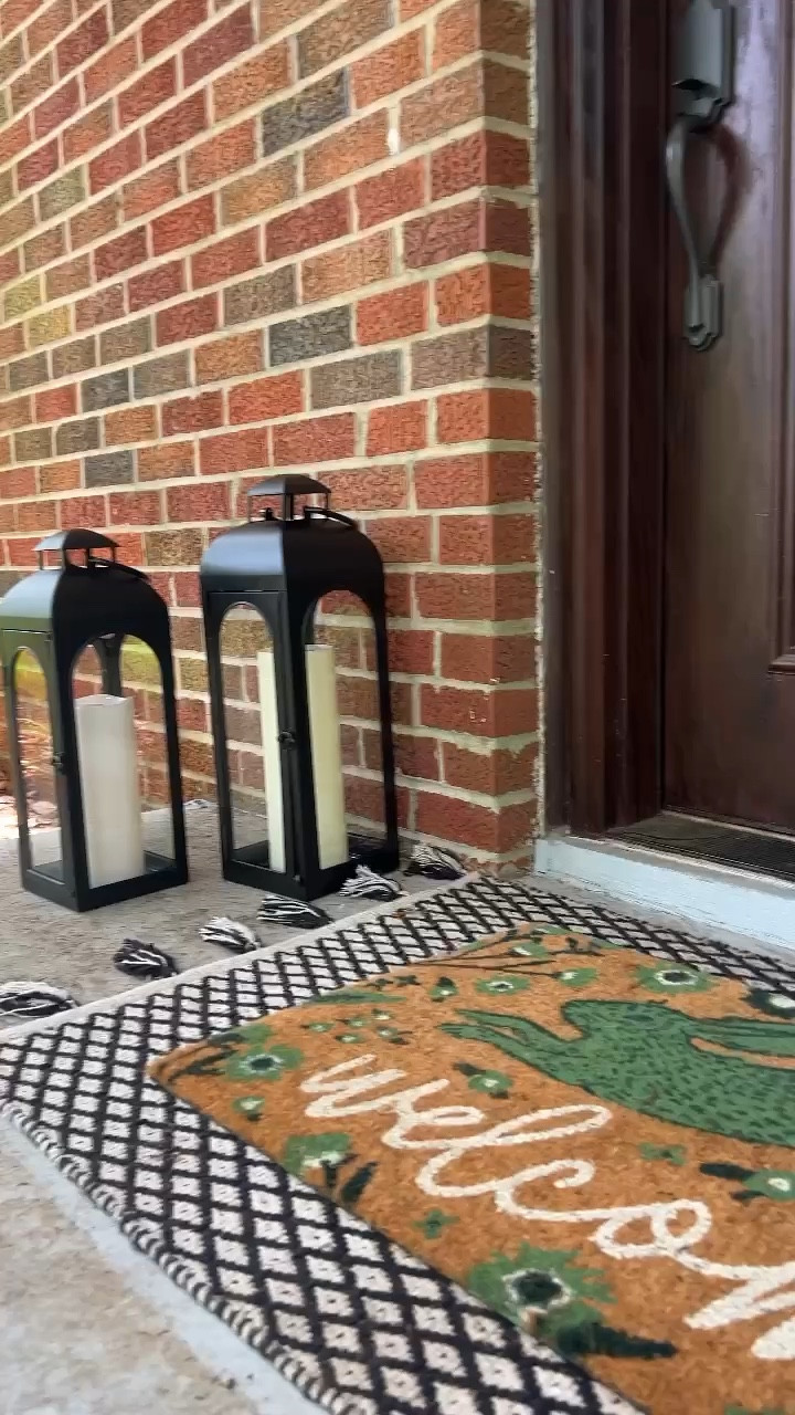 ✨ Porch refresh complete! 🌿 Just a simple clean-up and a touch of charm with @betterhomesandgardens lanterns from @walmart. All essentials linked in my bio! 💖 
•
•
•
•
#frontporchdecor ##HomeDecor #PorchLife #BetterHomesAndGardens #frontporch #myhomestyle #homedecorideas #porchrefresh #decorreels #homesweethome #frontdoor #southernhome #southernliving #walmarthomedecor #walmartfinds #amazonhomedecor #abm #abeautifulmess #lifeiscolorful #decoronabudget #diyhomedecor #decoranddiys #mobilealabama #springfrontporch #springtime #springhomedecor #springflorals #hydrangeas #springcleaning

#LTKSeasonal #LTKfindsunder50 #LTKhome