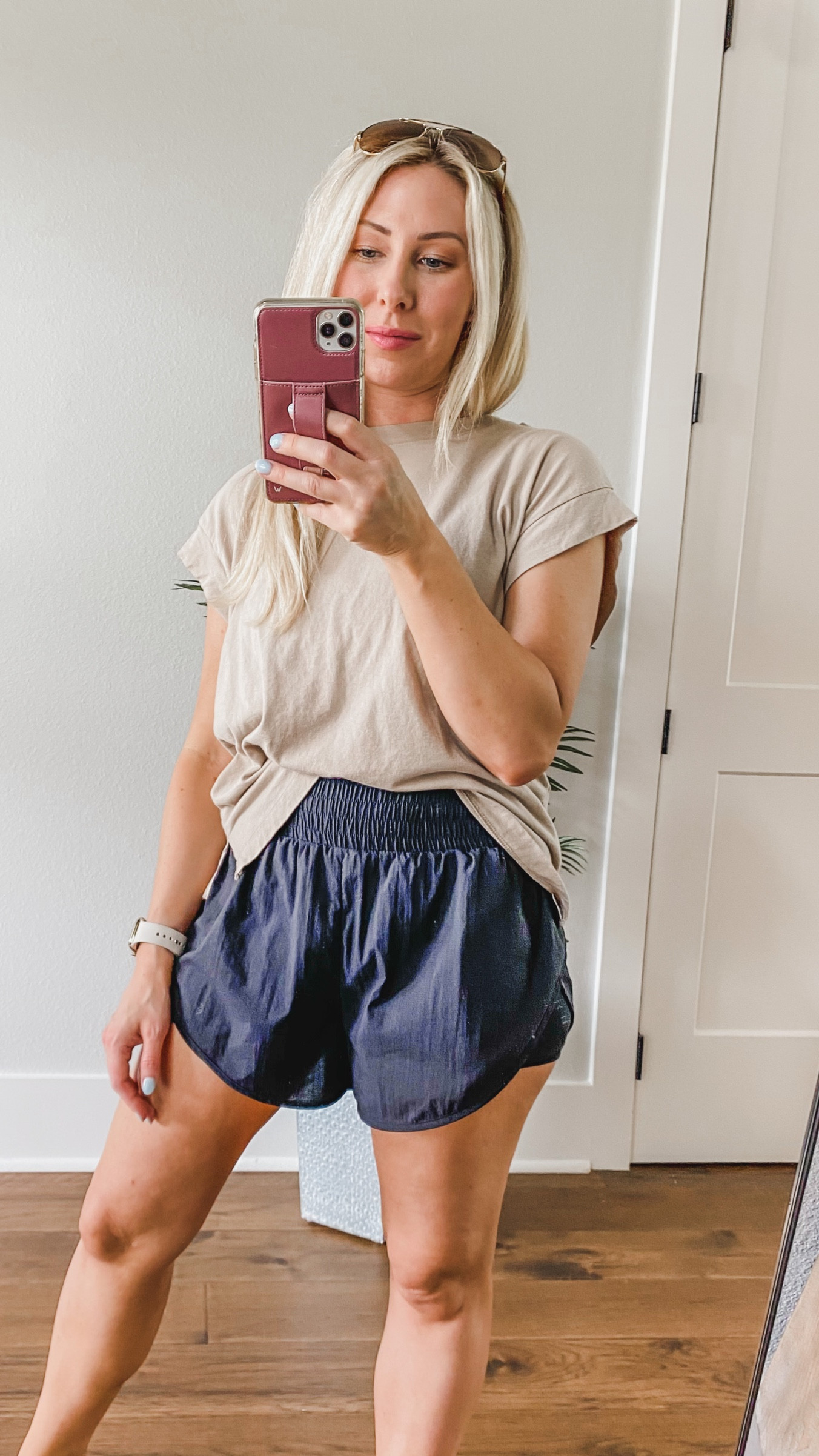 Easy ootd



Tee, mom style, target tee, shorts, work out shorts, target style, black shorts, high waisted mom shorts 

#LTKSeasonal #LTKFind #LTKstyletip