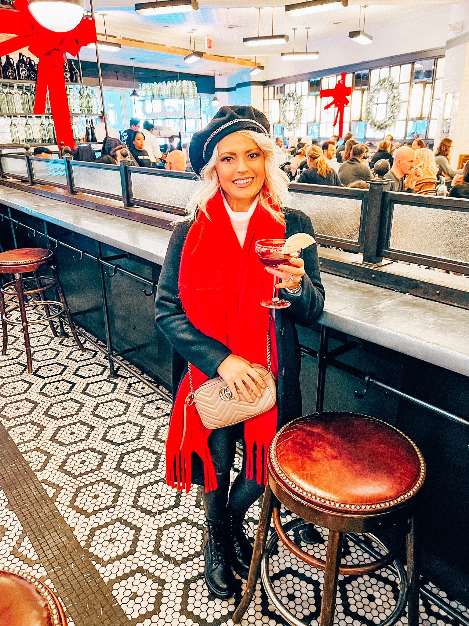 #nyclooks #winterlook #winterlooks #christmas #winterlooksunder50

#LTKSeasonal