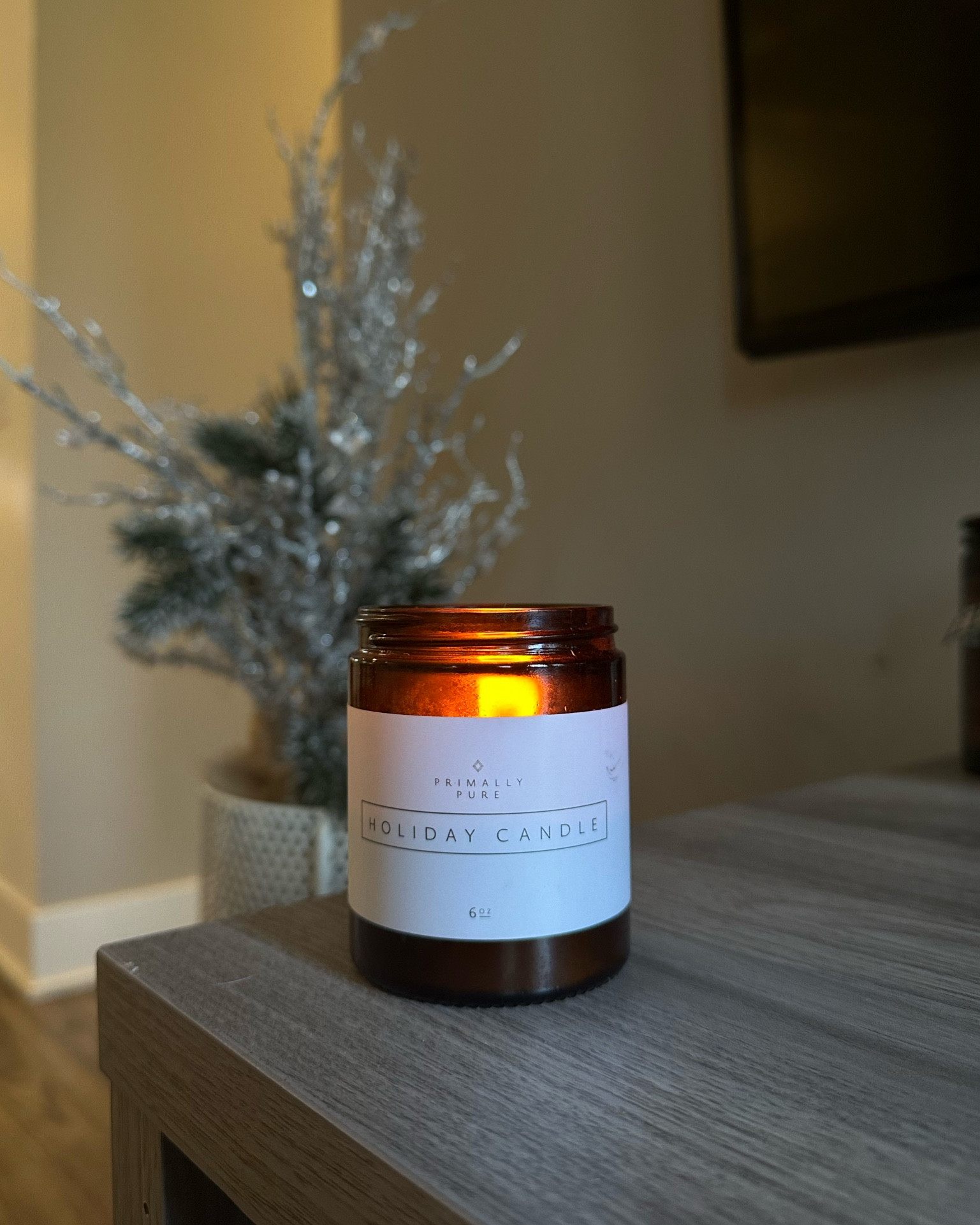Clean ingredient holiday candle 🎁🕯️

#LTKGiftGuide #LTKHoliday #LTKSeasonal