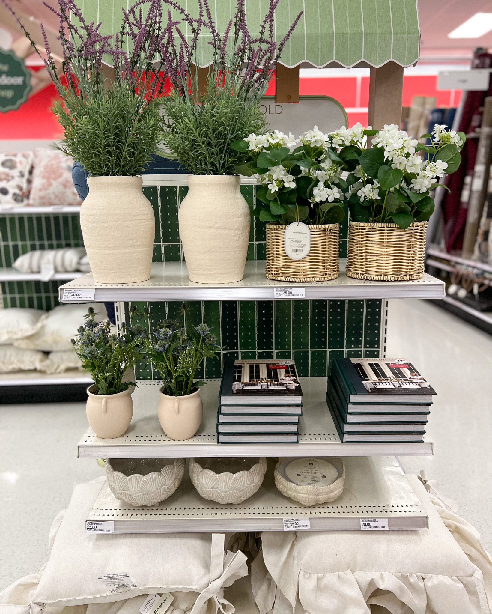 Summer patio refresh! Find everything @Target 

#targetpartner #target 

#LTKHome