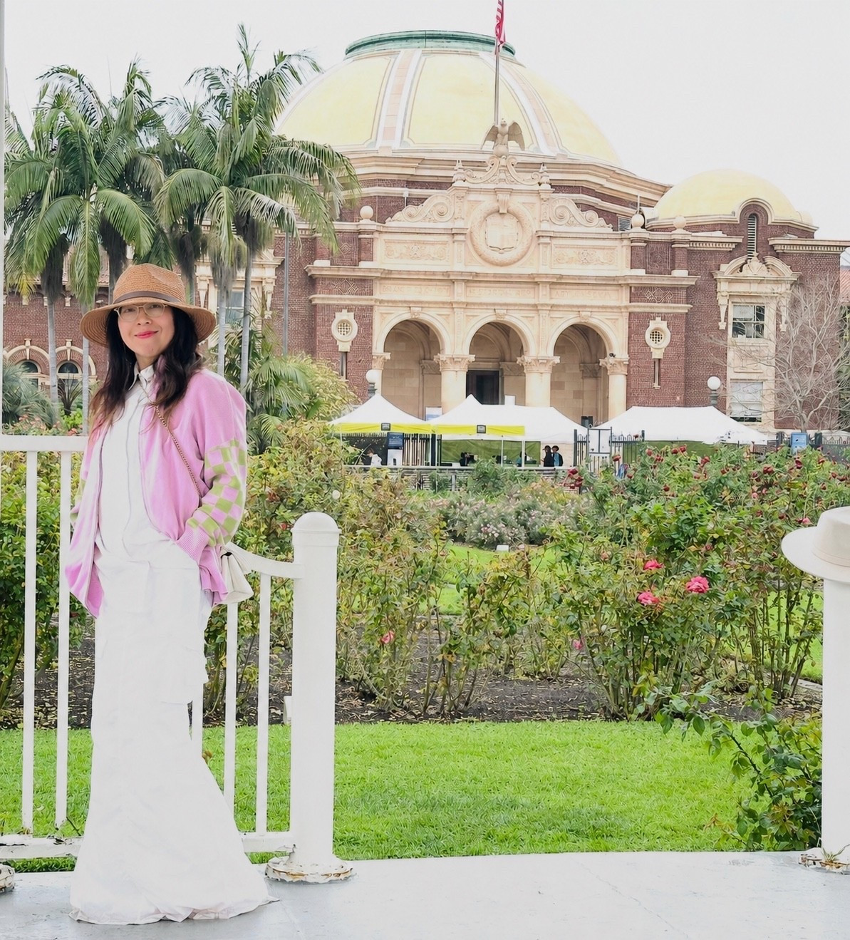 Between spring blooms and summer plans 🌹☀️ Rose garden kind of day in an easy white skirt moment that feels made for long weekends, vacation strolls, and that post–Memorial Day all-white mood. Breezy layers, effortless comfort, and pieces that move with you from garden walks to getaway afternoons. ✨🤍

#LTKStyle #VacationMoment #RoseGardenStyle #SummerWhites #BetweenSeasons #SpringToSummer #WhiteSkirt #WhiteDressMood #ResortStyle #WeekendStyle #MemorialDayStyle #GardenStroll #TravelStyle #EffortlessChic #VacationOutfit #SummerStyle #AllWhiteMoment

#LTKTravel #LTKdayinmylife #LTKTravel #LTKSeasonal