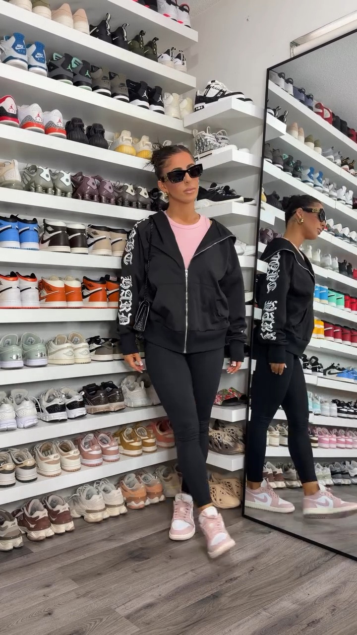 spring outfit inspo💗☁️ comment ‘SHOP’ for 🔗🔗 everything from my @sheinofficial @shein_us shop! #springoutfits #SHEINtrends #streetstyle

🔎 & follow my store SAYEHFBABY on @sheinofficial website & app for streetwear styles I’m wearing! new releases every week

links to my outfit are in my “FEB🔗” highlight or in my LTK linked in my bio🤍 (some items are unavailable so if I don’t post them, I don’t have the link!)
save this for OOTD inspo✨