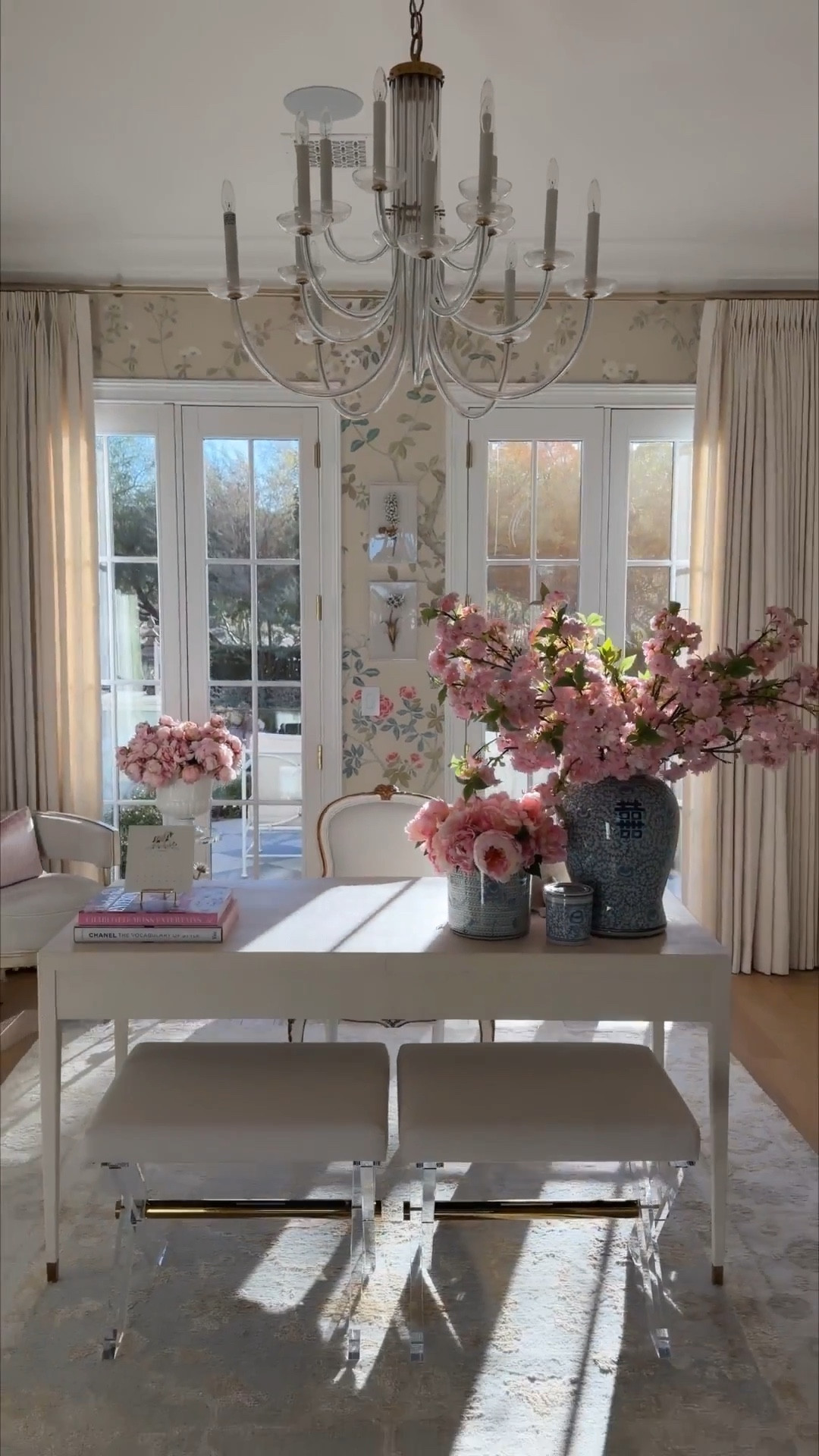 Simple Valentine’s Day decor ideas for your home!

#LTKValentine #LTKHome #LTKSeasonal