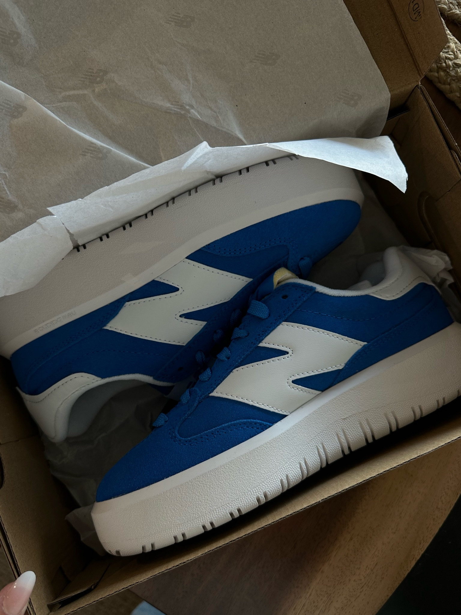 NEW cobalt blue New Balance sneaks !!! Stupid comfortable & obsessed with the pop of color 🪼 // Less than $100

#LTKsalealert #LTKshoecrush #LTKfindsunder100