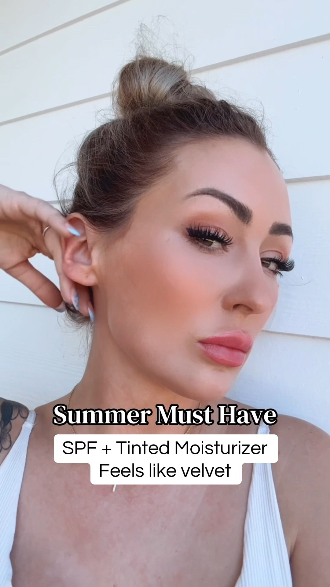 Summer No Makeup, Makeup look. 💄

This tinted moisturizer feels like VELVET on my skin. 
Sincerely hoping that one day they release a lotion. Because I want to rub this all over! 🔥👏🏼
I have replaced this with my current top faves because it lasts all day, smooths the appearance of pores, and feels weightless! 🤯
Gah, I can’t say enough! 

#makeup #beautyiful

#LTKdayinmylife #LTKgrwm #LTKBeauty