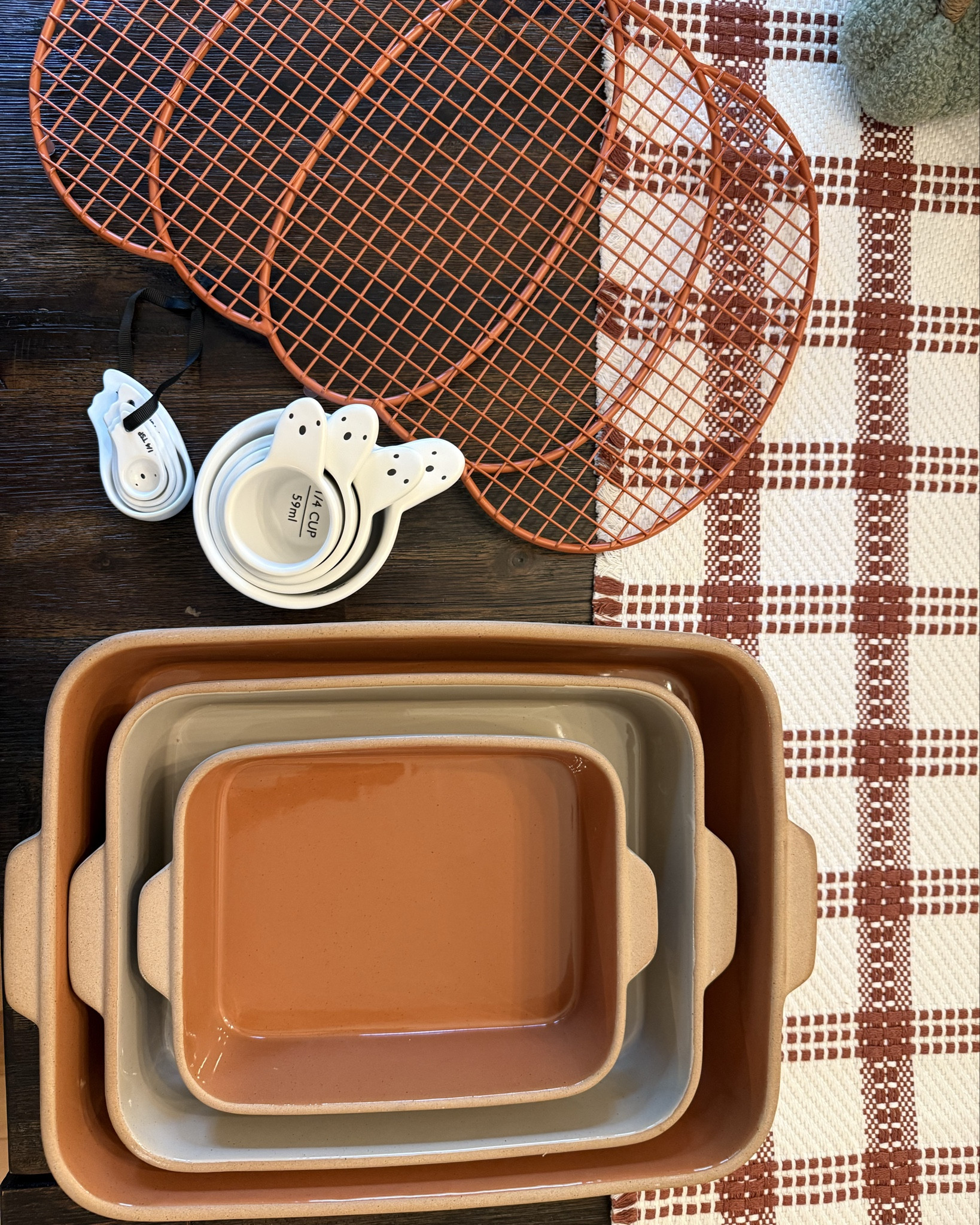 Crate & Barrel Fall Haul and Halloween bakeware 

#LTKFindsUnder50 #LTKSeasonal #LTKHalloween