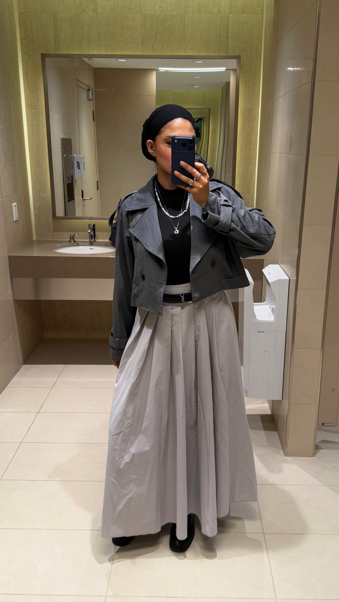 cute fall fit

#LTKfall #LTKworkwear #LTKmodest