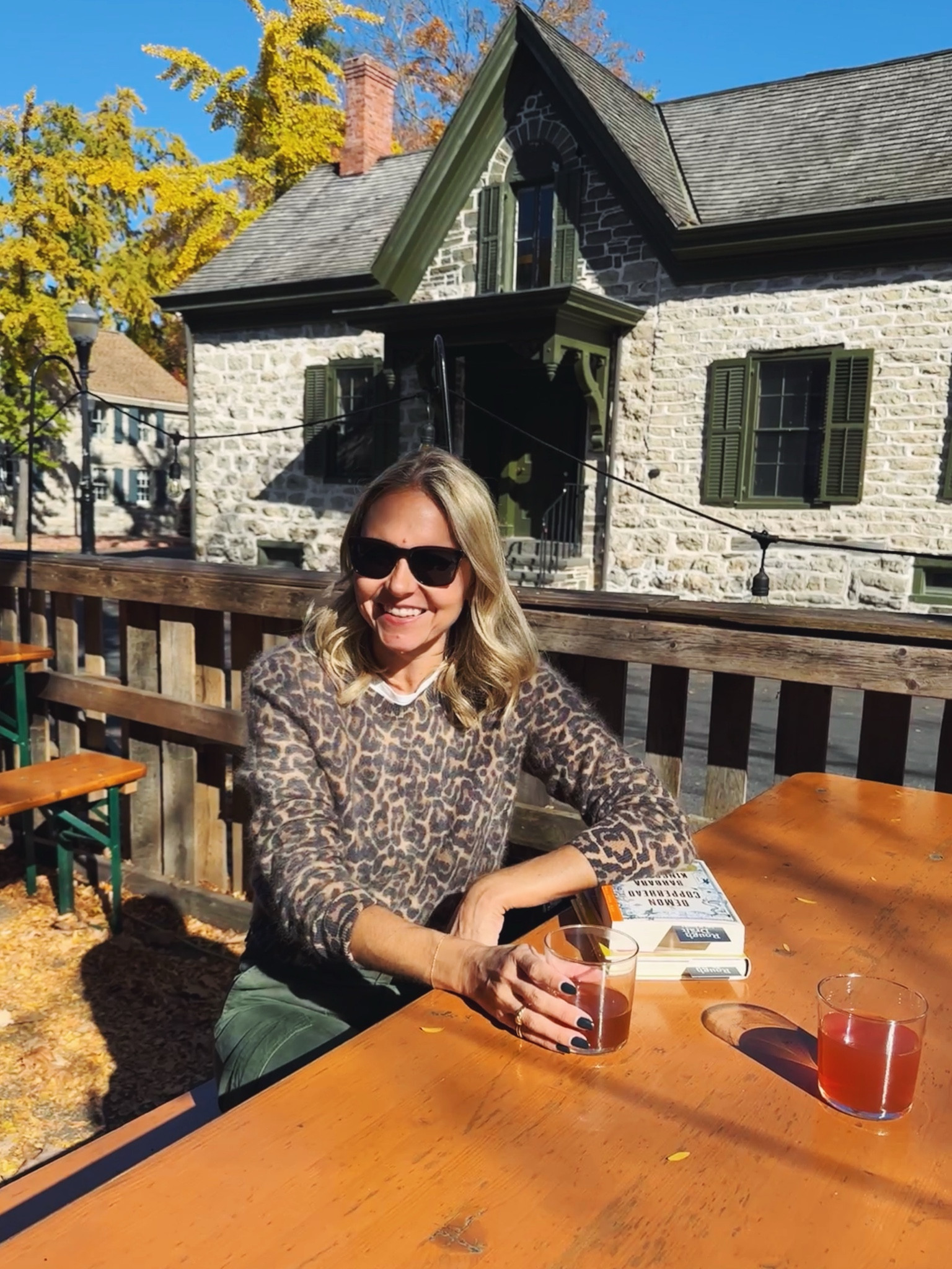 Casual fall weekend outfit 