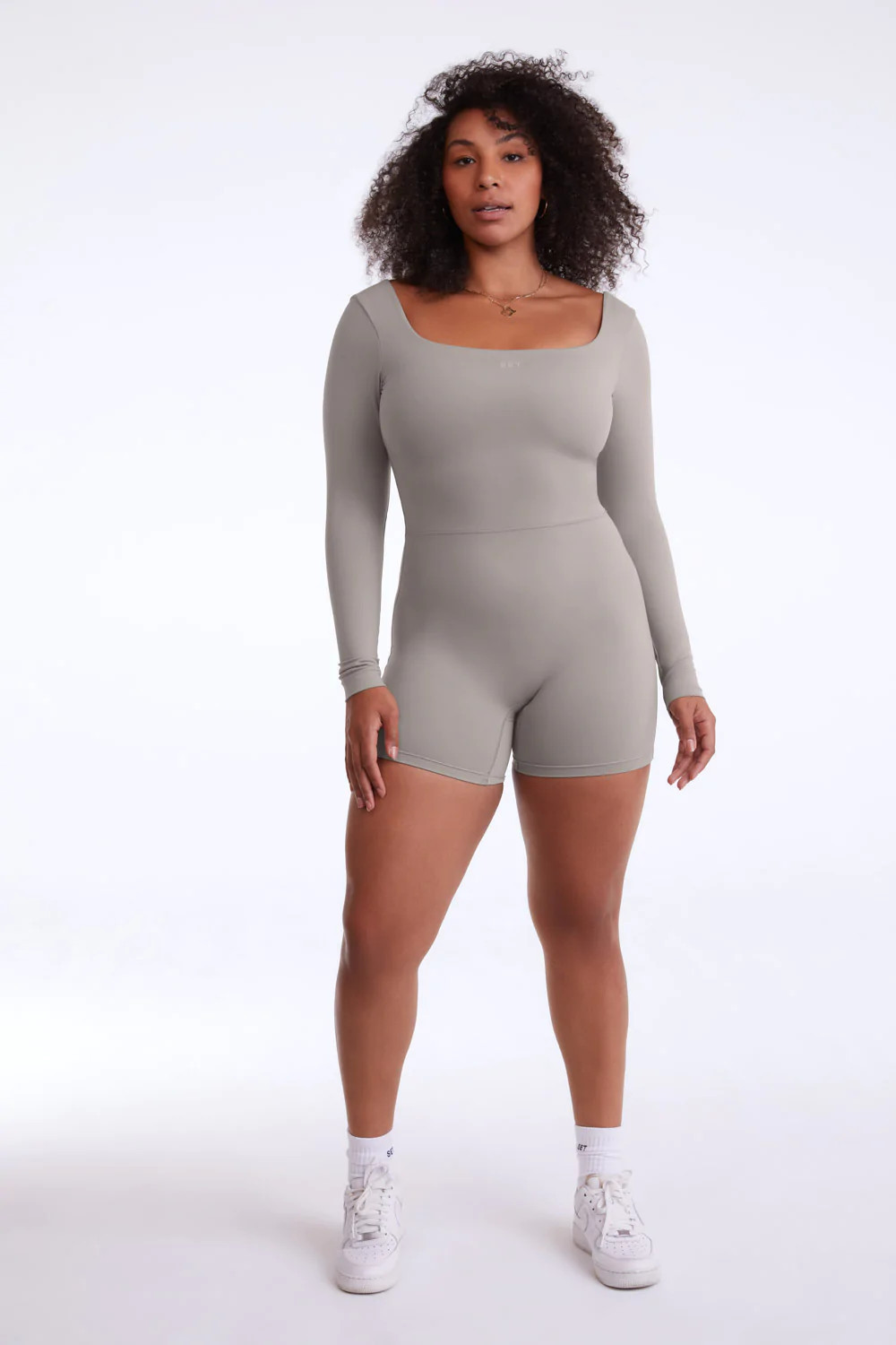 SPORTBODY™ LONG SLEEVE SHORTYSUIT - STONE | SET Active