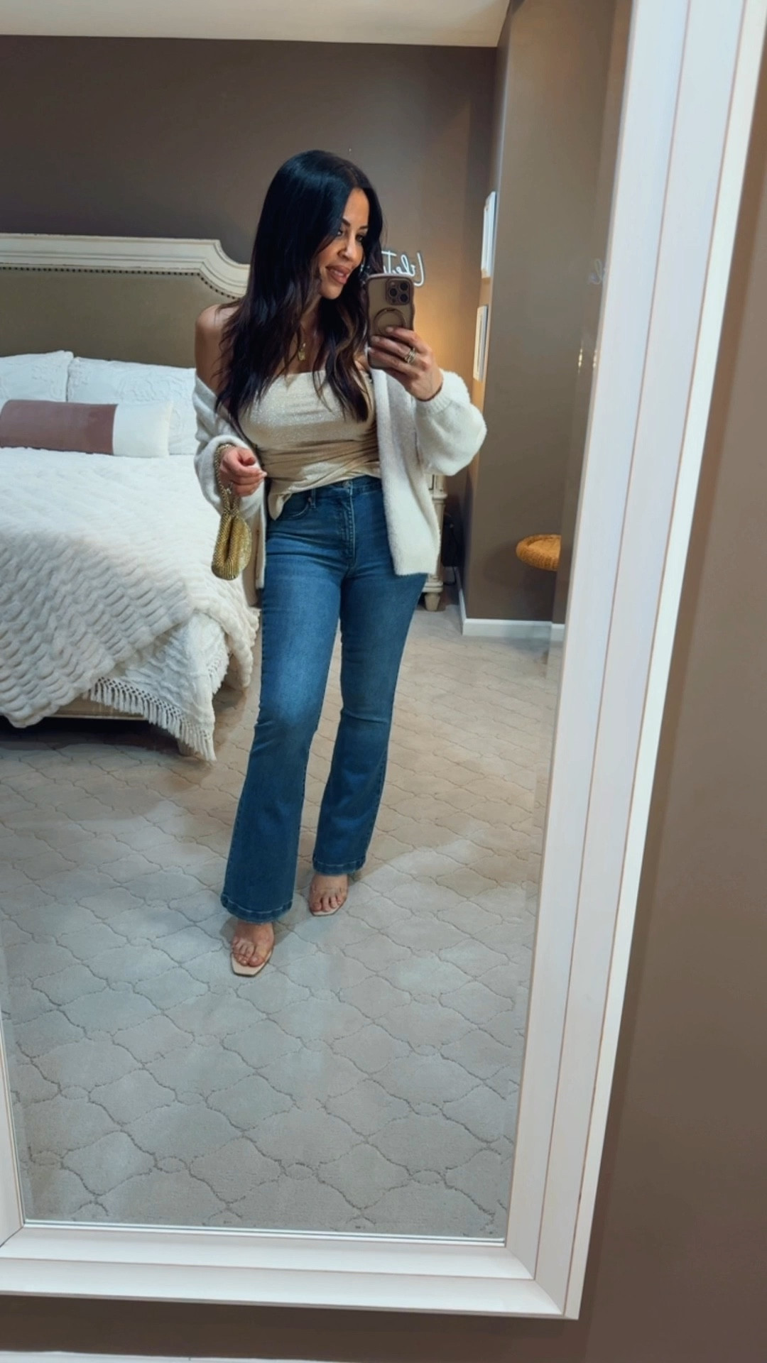 🥂 Last-Minute Holiday Glam? No Panic! 🎄
This absolutely adorable, effortlessly chic holiday look is here to save the day! The best part? It's all from Walmart, it's super affordable, and every piece is IN STOCK right now.
Perfect for grabbing an espresso martini🍸 with friends or any last-minute celebrations!
✨ Shop This ENTIRE Look NOW! ✨
#walmartstyle #holidayoutfitinspo #affordablefashion #walmartfinds #espressoyourself


#LTKHoliday #LTKSeasonal #LTKOver40