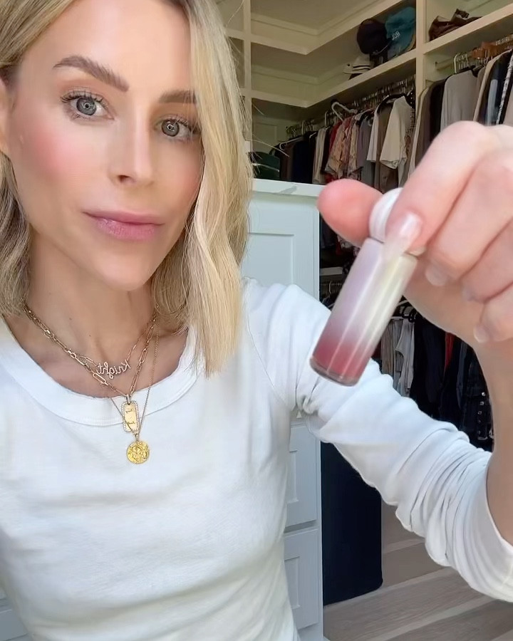 A couple new additions to my daily makeup routine 

#LTKVideo #LTKBeauty #LTKStyleTip