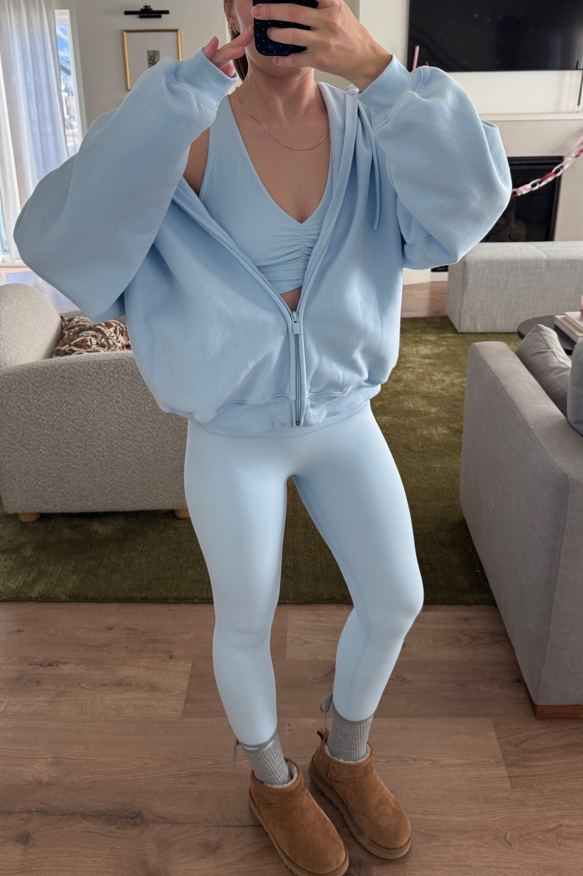 Aritzia Villa blue! Wearing 4 bottoms small tops 🩵🩵🩵

#LTKActive #LTKgrwm #LTKootd