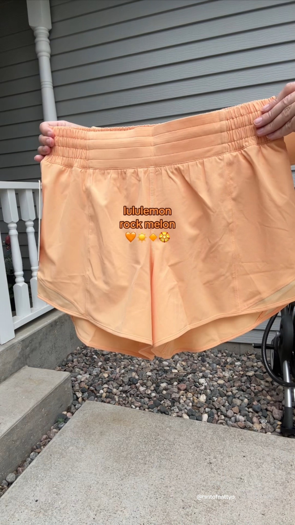 Rock melon shorts 🩳 

#LTKSeasonal #LTKActive #LTKStyleTip