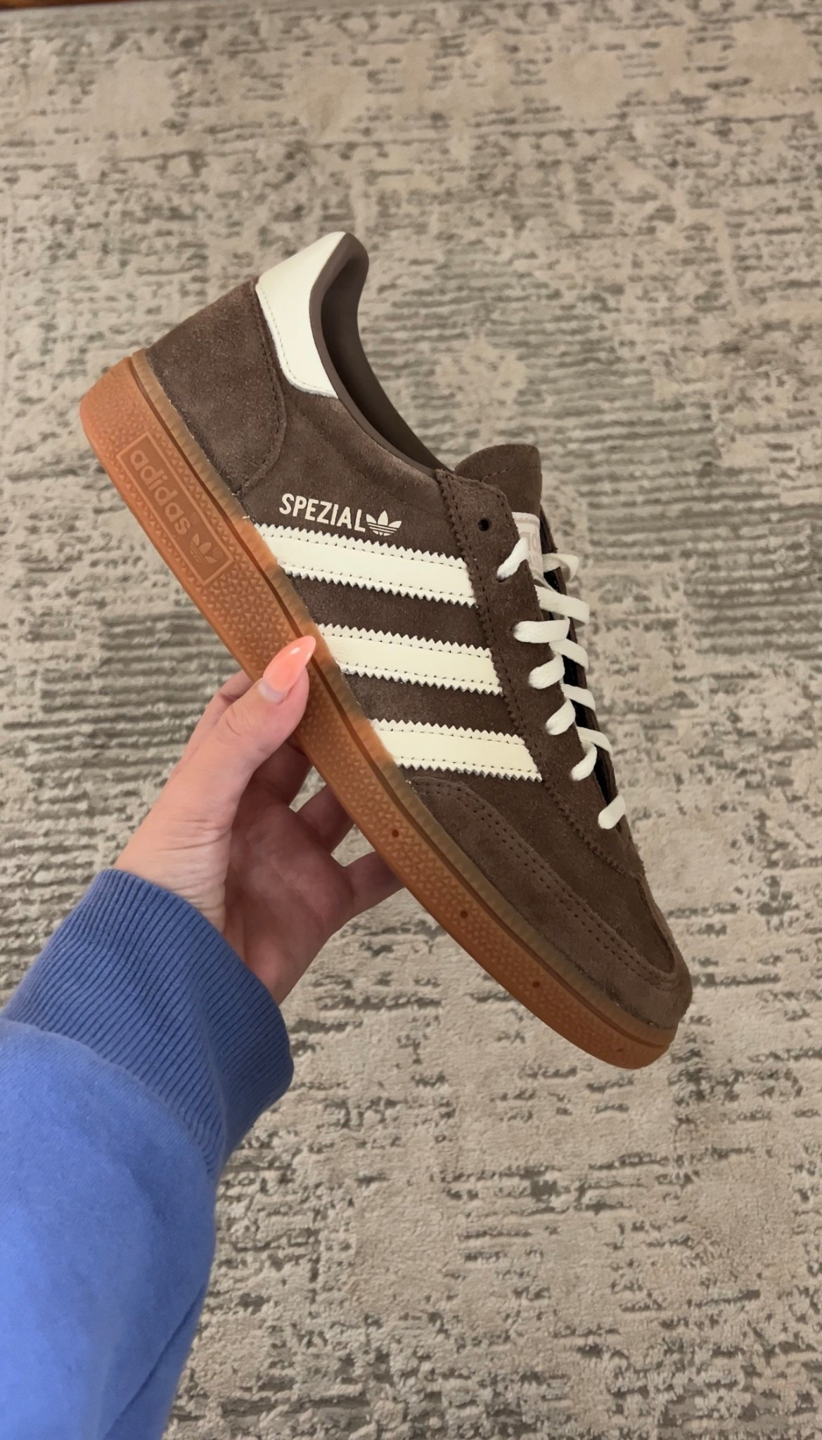 New Adidas Spezial fall sneakers🤎🤎#LTKGiftGuide #LTKStyleTip

#LTKSeasonal