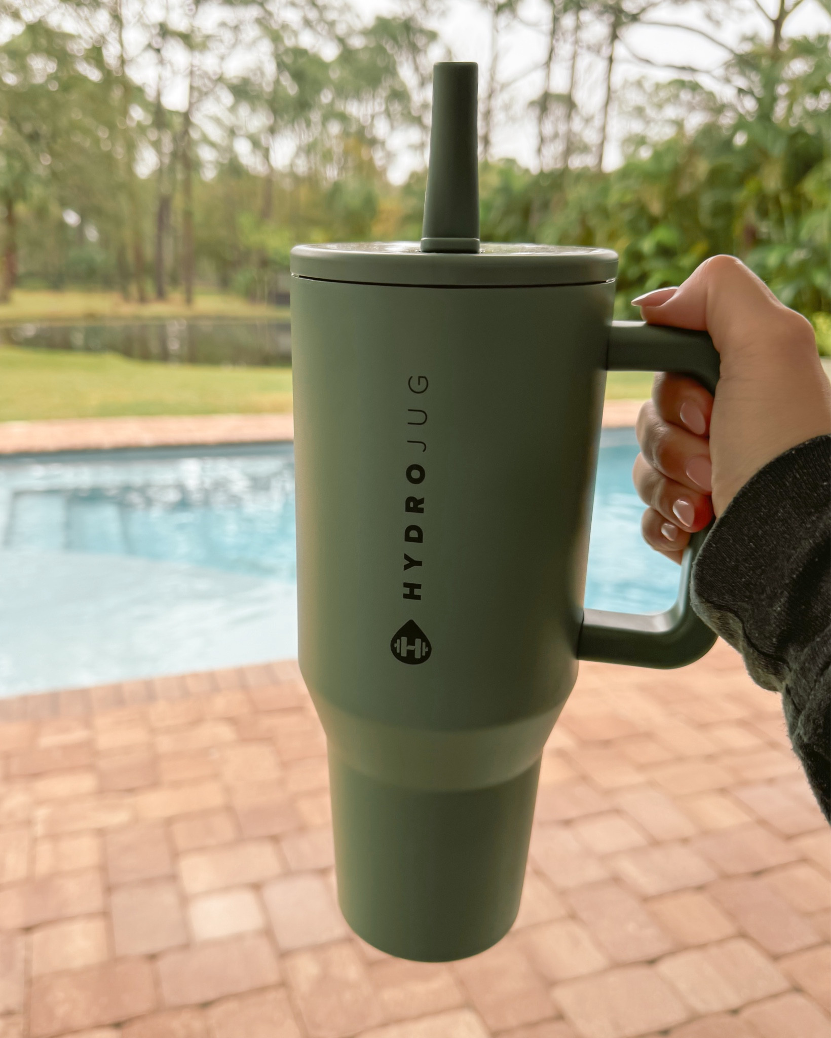Move over Stanley! The only way I stay hydrated is with my Hydrojug! 

Not only does it keep my drink refreshingly cold for literal days, but it doesn’t spill or leak (and that’s a win for a busy mom like myself!). 

They come in so many colors, there’s sure to be one to match your personality. 


#momlife #fitness 

#LTKActive #LTKFindsUnder50 #LTKFitness