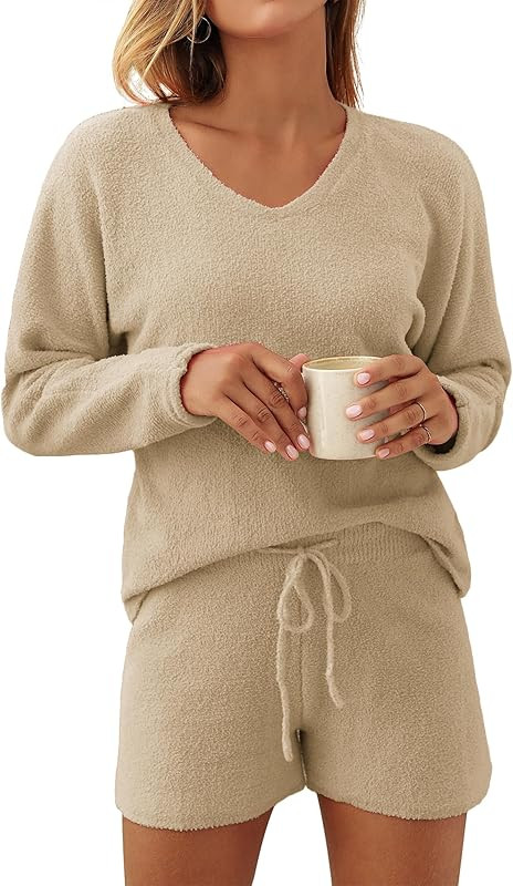 Ekouaer Women's Fuzzy Knit Long Sleeve Pajamas Set 2 Piece Sweater Top and Shorts Loungewear | Amazon (US)