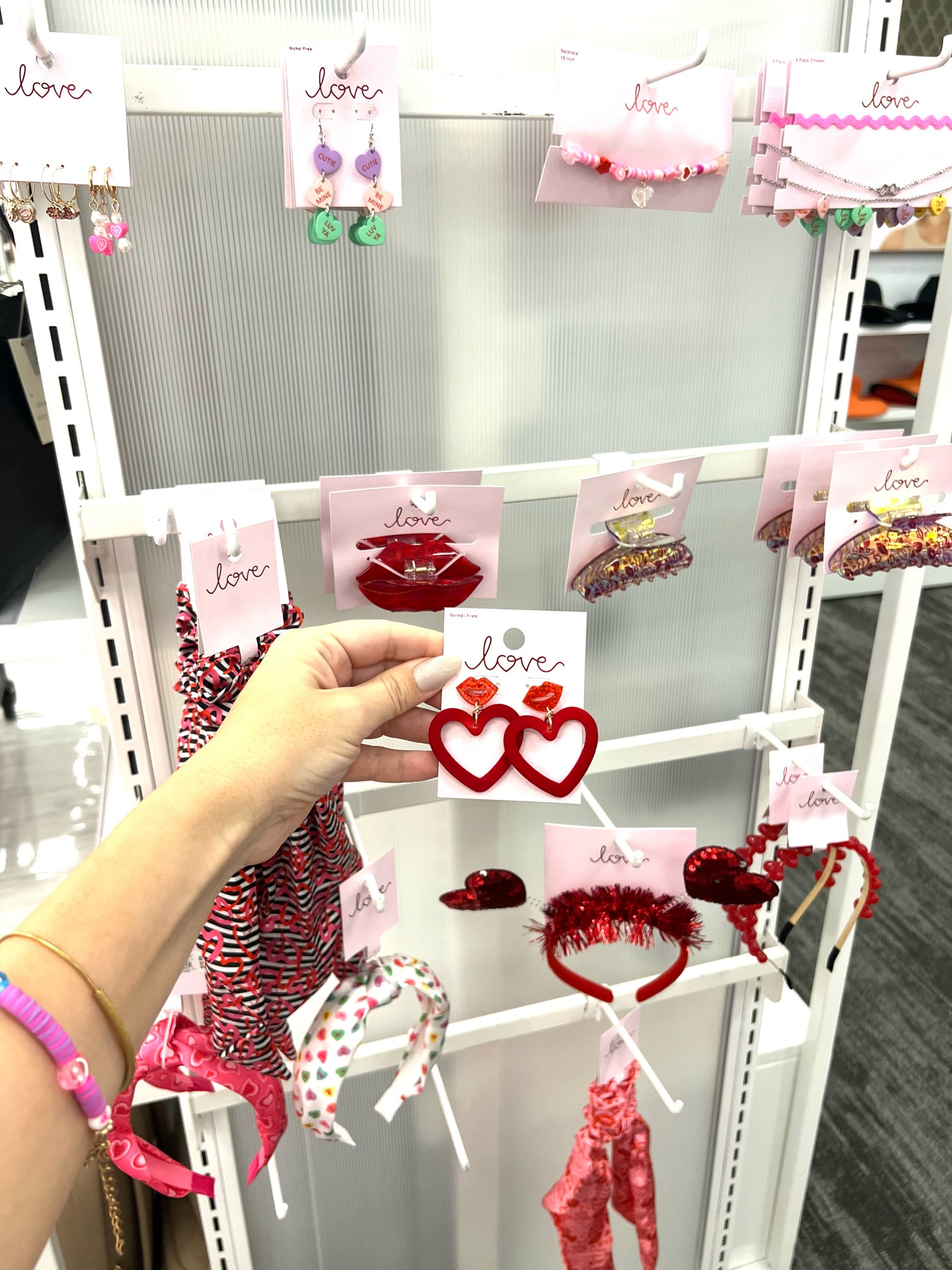 Heart shaped Valentine’s Day inspired accessories— these are all under $10 

#LTKstyletip #LTKSeasonal