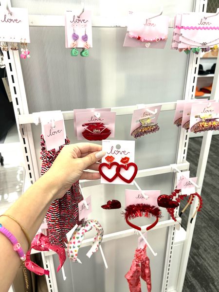 Heart shaped Valentine’s Day inspired accessories— these are all under $10 

#LTKstyletip #LTKSeasonal