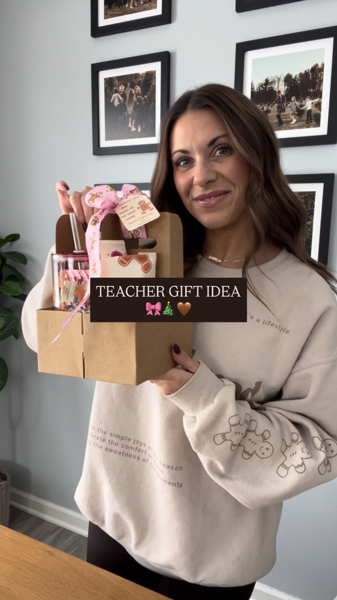 The cutest gingerbread baskets for our teachers 🤎🎄🎀

#LTKGiftGuide #LTKHoliday #LTKSaleAlert