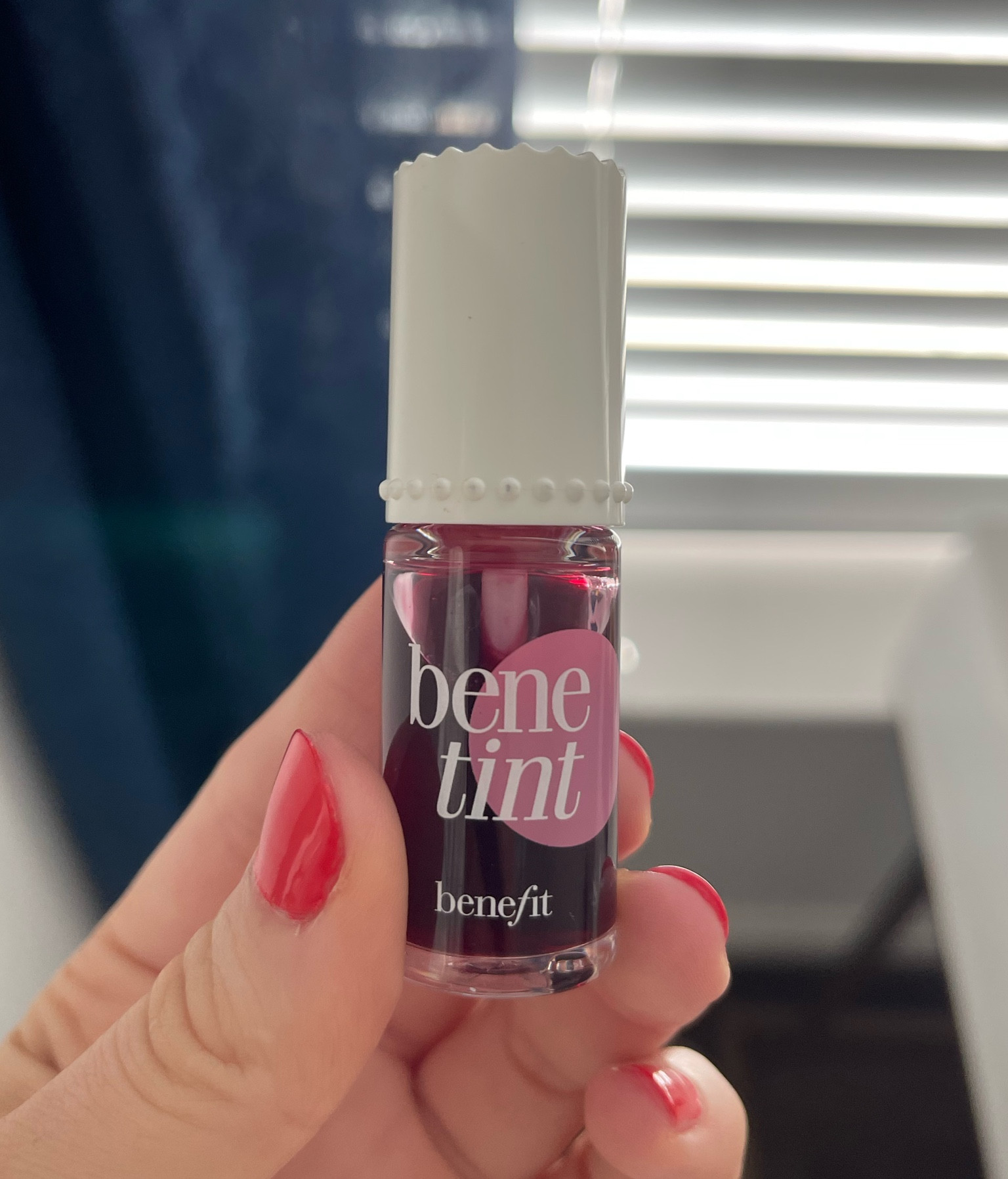 The perfect lip stain! Love the red tones of it for the winter months ❤️




Benefit makeup
Sephora favorites
Ulta favorites
Lip stain
Lip tint
Benetint
Red lips
All day lip products
Lip color


#LTKbeauty #LTKfindsunder50 #LTKMostLoved