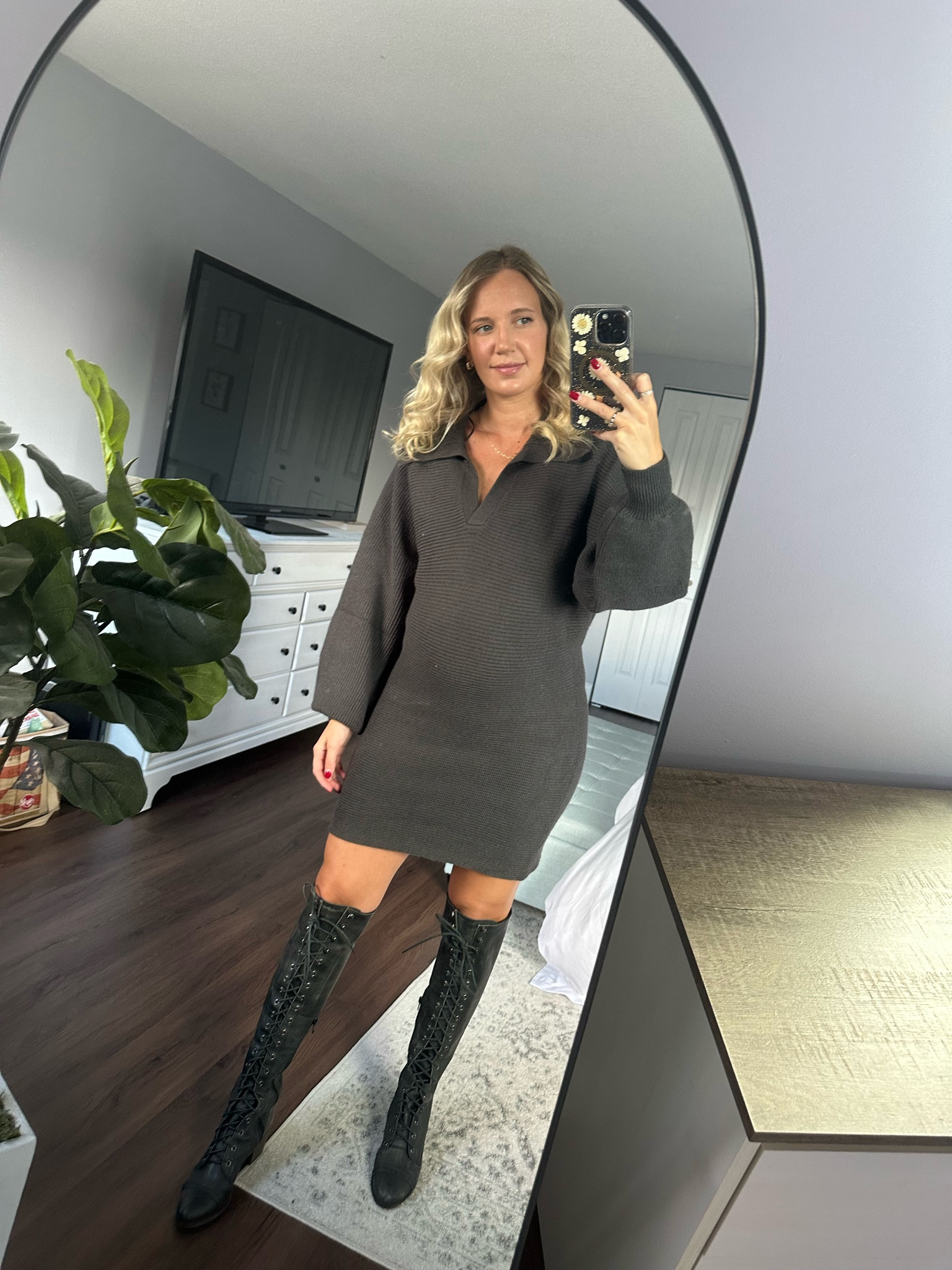 Cute maternity fall and winter sweater dress. 5’5, 6 months pregnant, 25 weeks pregnant, wearing size small 🖤🩶boots are Jeffery Campbell / free people lace up - still available through third party sellers like Poshmark and EBay, etc  

Maternity wear 
Sweater dress 
Bump friendly 
6 months pregnant 
Fall outfits 
Apple picking
Thanksgiving outfit 
Maternity dress
Pink blush 
Free people
Jeffery Campbell 

#LTKSeasonal #LTKstyletip #LTKbump