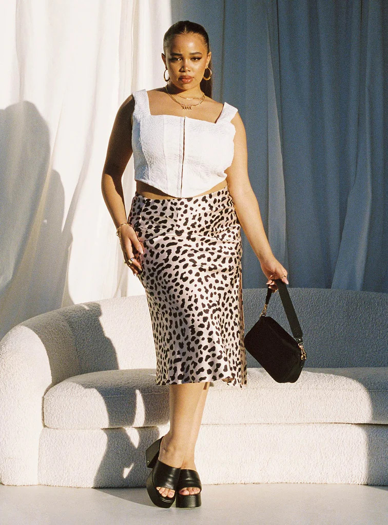 Nia Midi Skirt Beige Curve | Princess Polly US