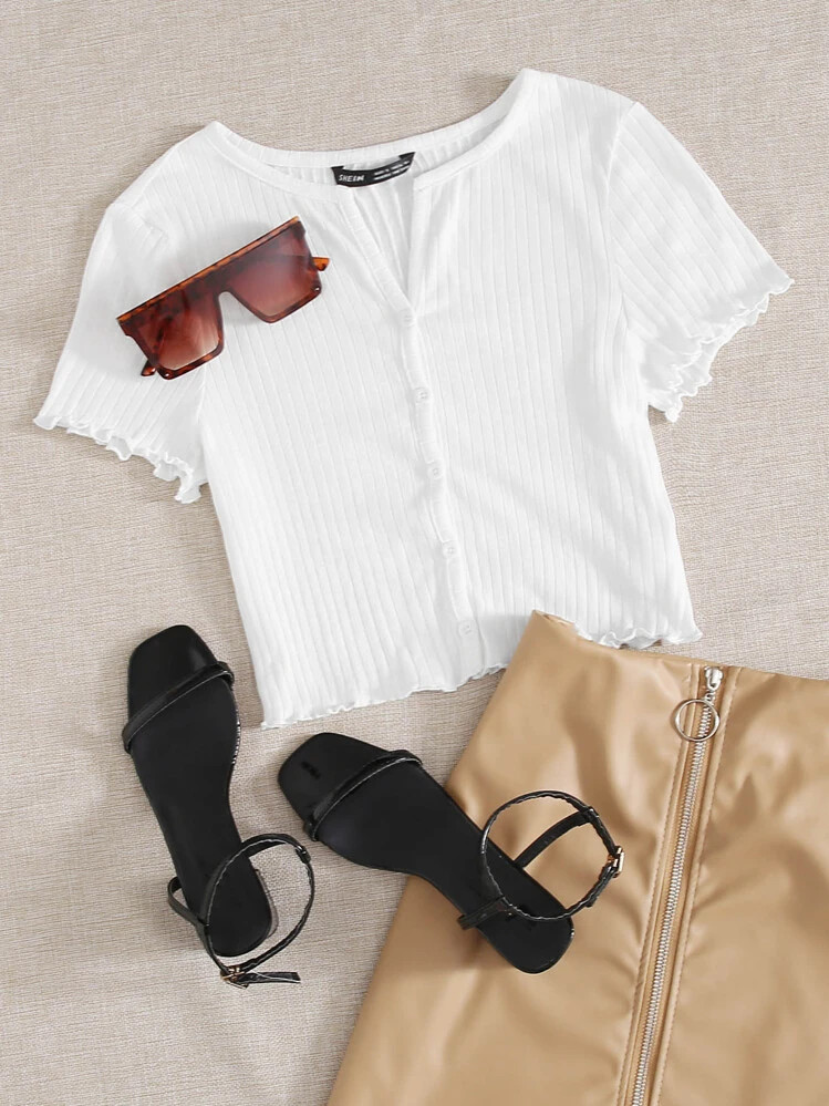 SHEIN EZwear Strick T-Shirt Mit Knöpfen Vorn Und Gekräuseltem Saum | SHEIN