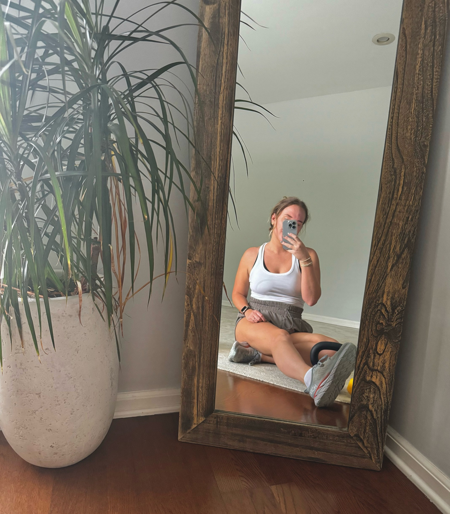 cozy corner coming soon—


#LTKActive #LTKStyleTip #LTKSeasonal
