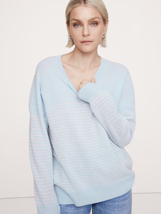 Caro Lightweight Cashmere V-Neck Sweater | Banana Republic (US)