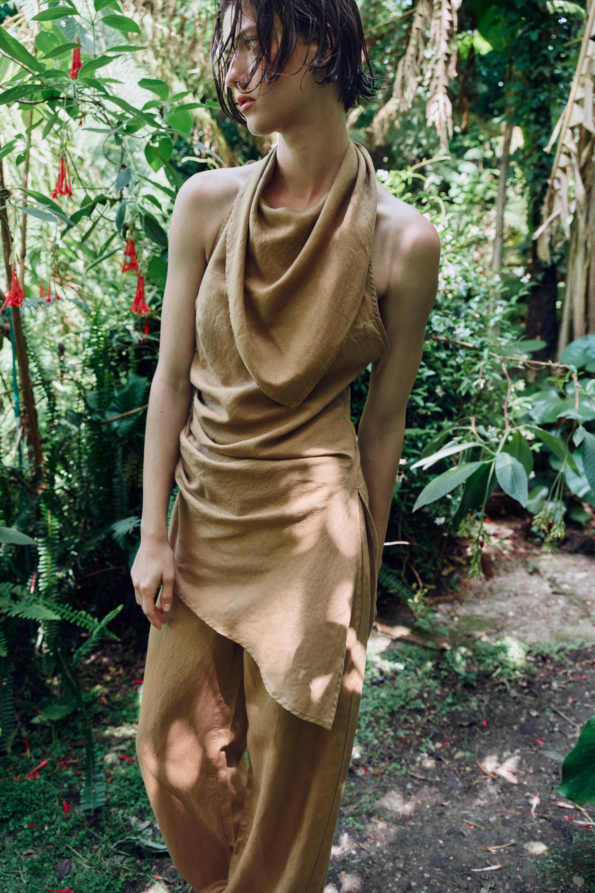 ASYMMETRIC LINEN HALTER TOP | Zara US