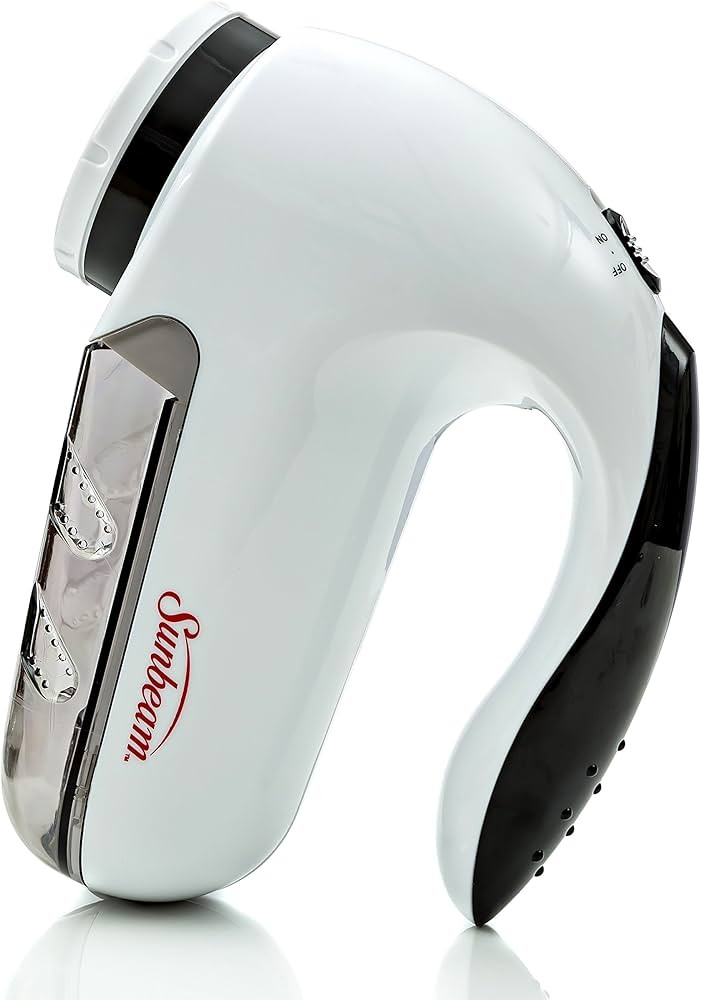 Sunbeam S20 Professional Electric Fabric Garment Defuzzer Sweater Shaver Best Fuzz Pill Bobble Re... | Amazon (US)
