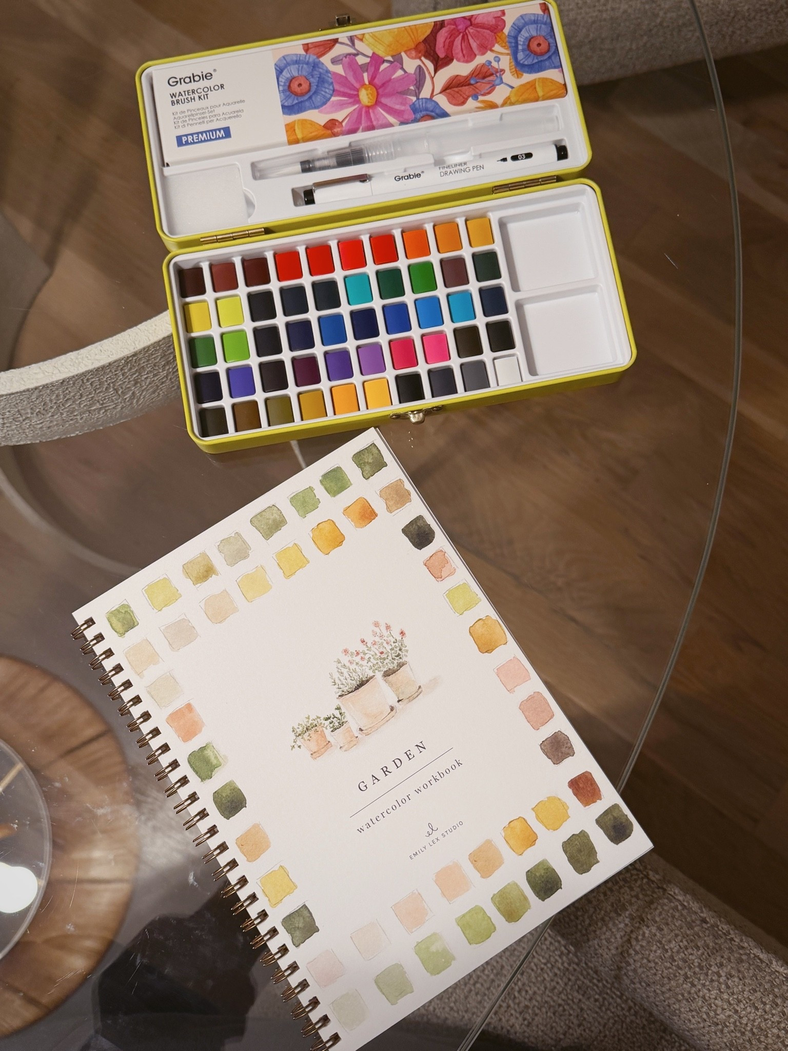 Watercolor set 🥹❤️ 

Mother day gift idea,